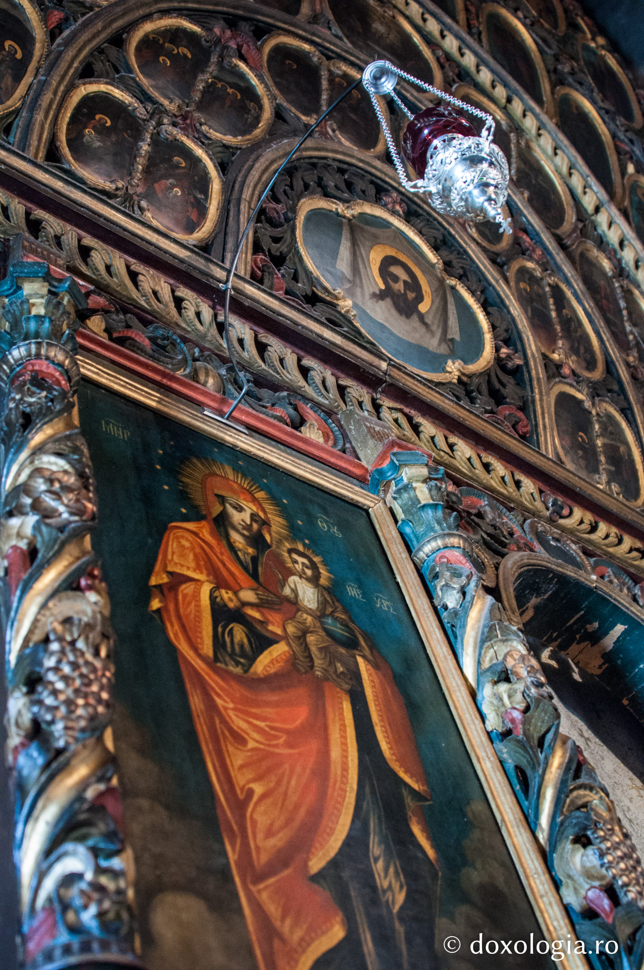 Paraclisul închinat Sfântului Ierarh Nicolae din turnul clopotniță al lui Petru Rareș / Foto: Oana Nechifor Paraclisul închinat Sfântului Ierarh Nicolae din turnul clopotniță al lui Petru Rareș