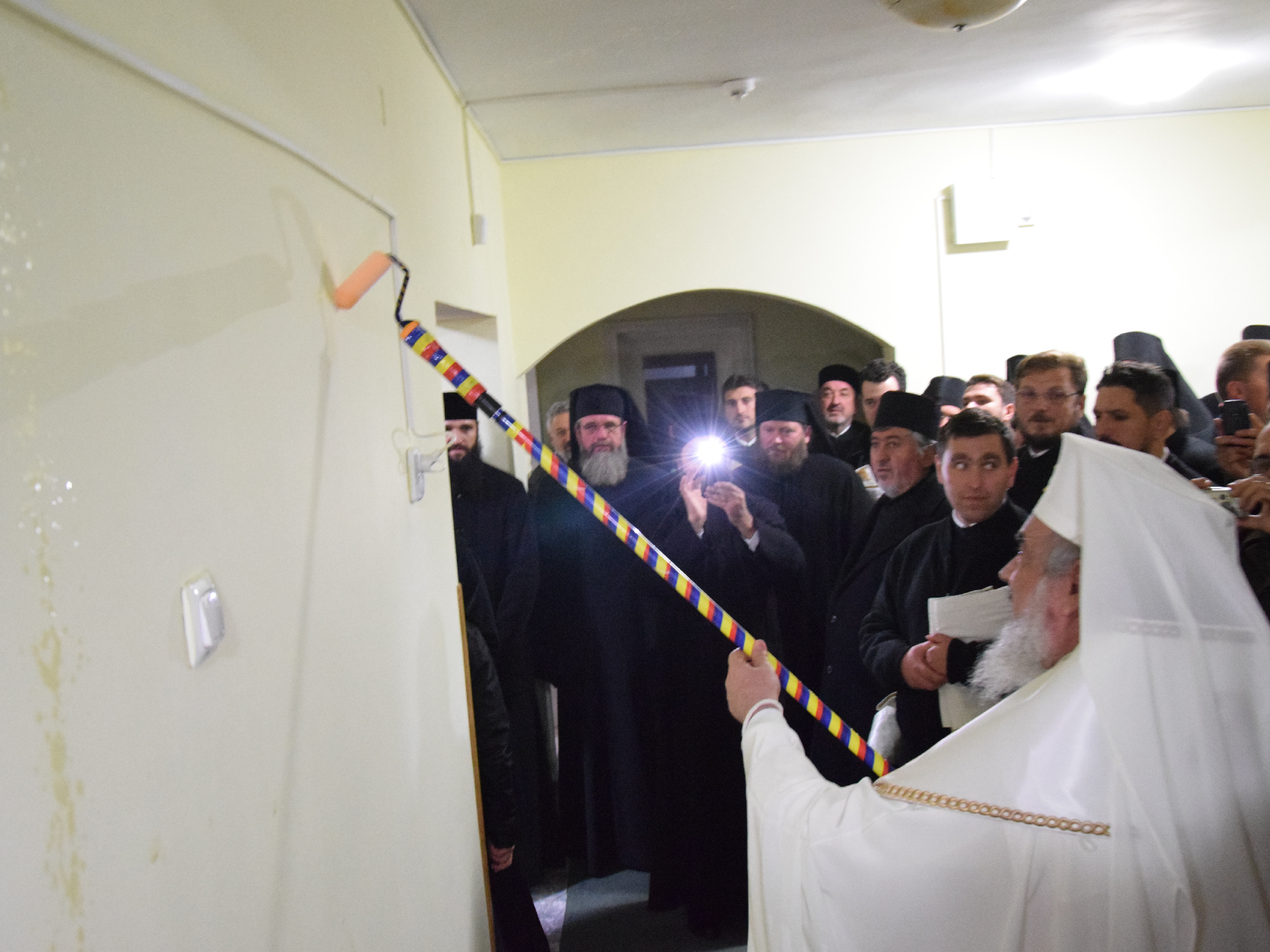 Patriarhul Bisericii Ortodoxe Române, prezent la sfinţirea Așezământului de copii „Sfântul Ierarh Leontie” din Rădăuți