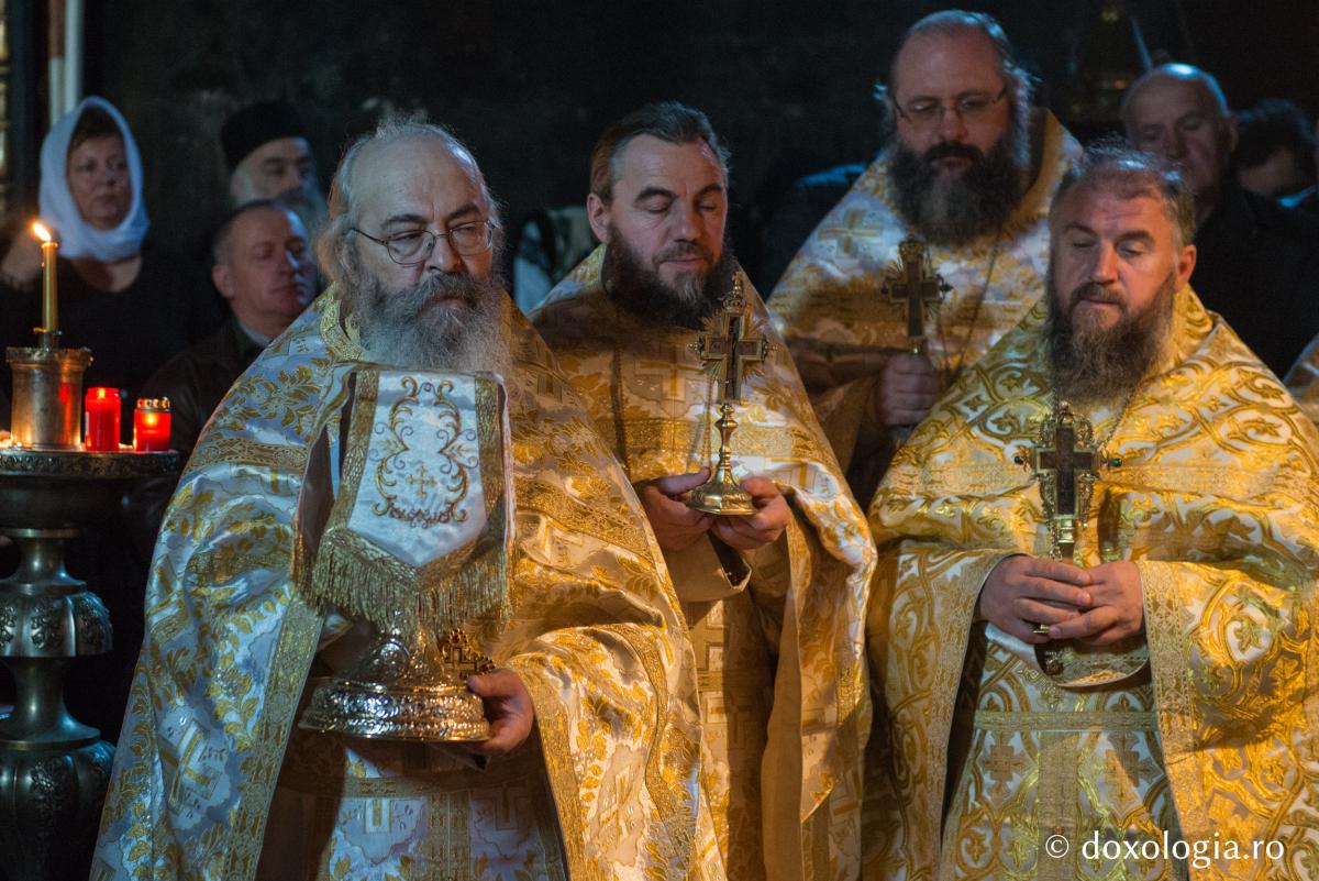 Sfântul Cuvios Paisie Velicicovschi, serbat la Mănăstirea Neamț prin Liturghie arhierească