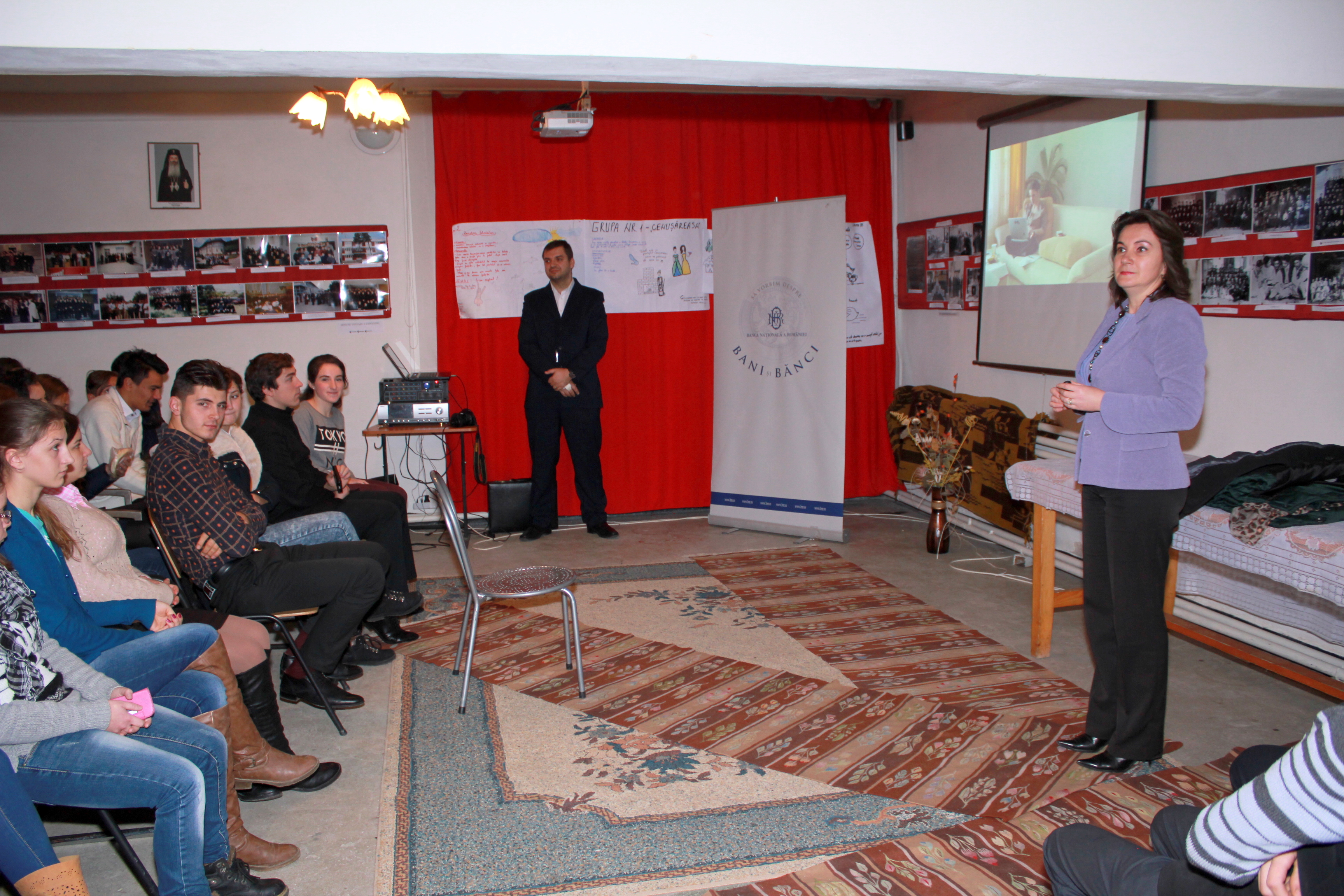 Prezentare despre economie, la Seminarul Teologic din Dorohoi