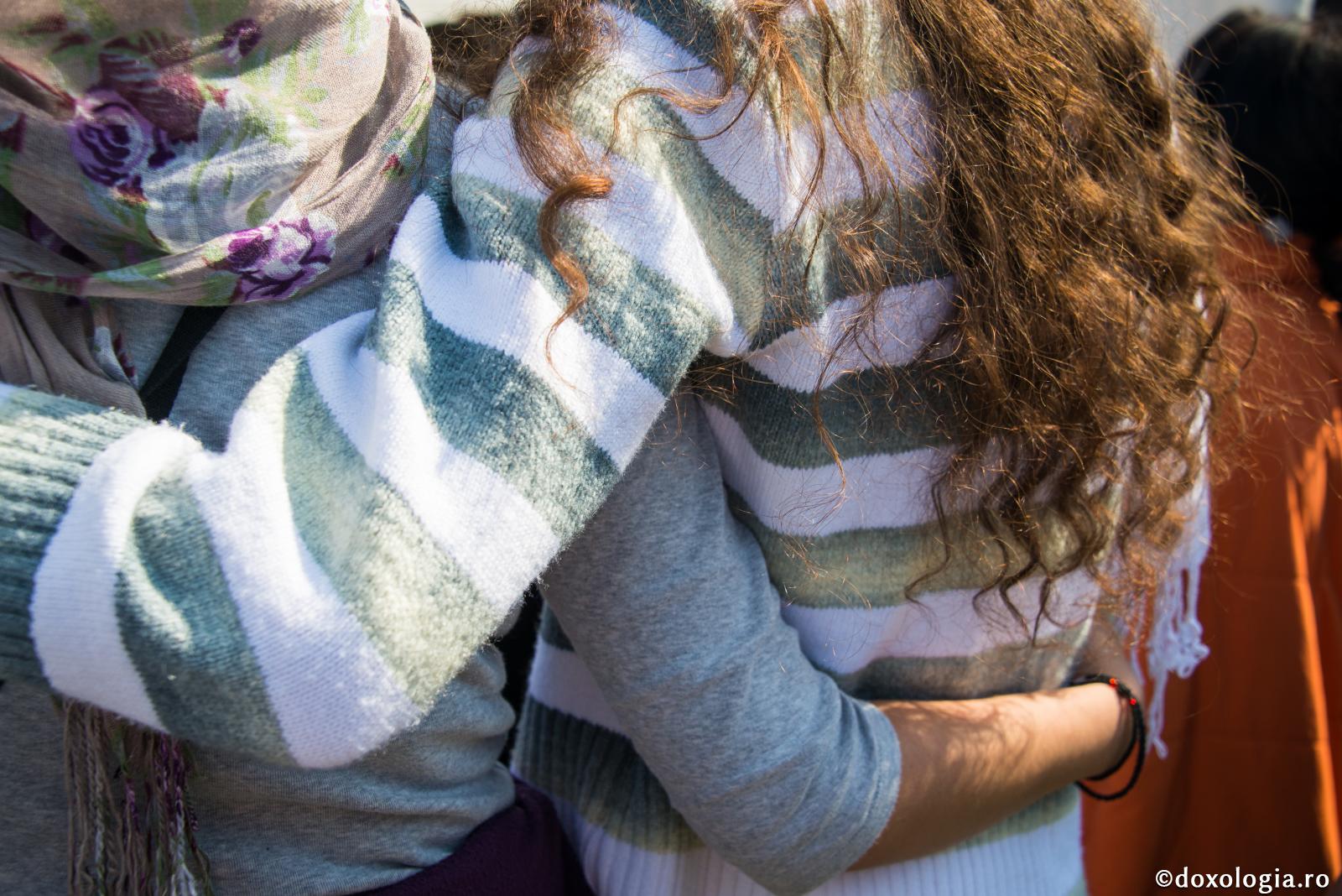 Dacă-l iubești pe Dumnezeu, atunci și pe aproapele tău să-l iubești ca pe tine însuți