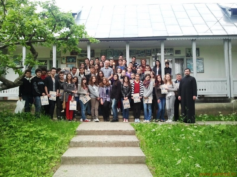 Proiectul cultural-educațional interjudețean „Valori Culturale Românești” - o poveste de succes. Ediția a XIII-a