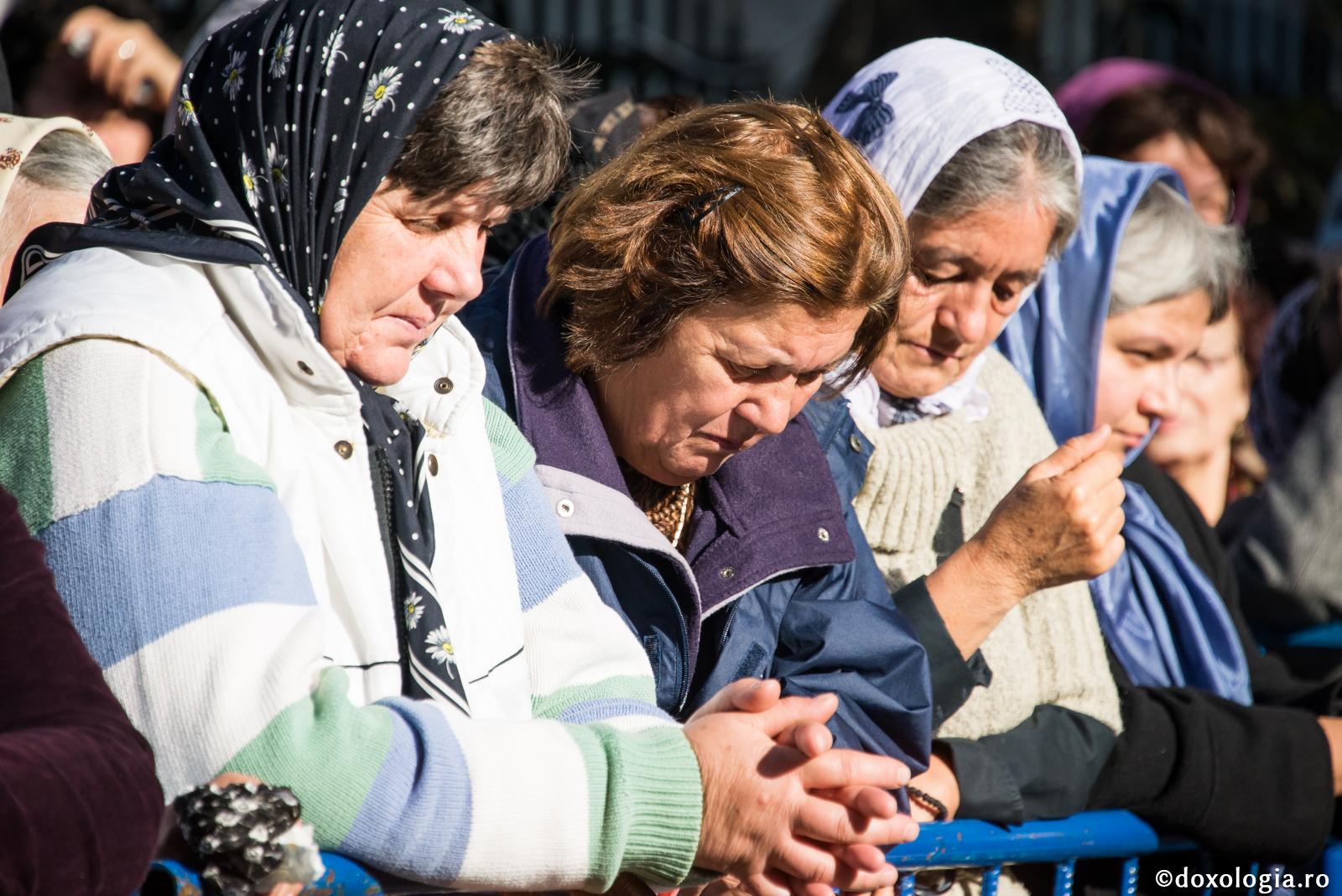 Răbdarea micşorează tăria necazurilor