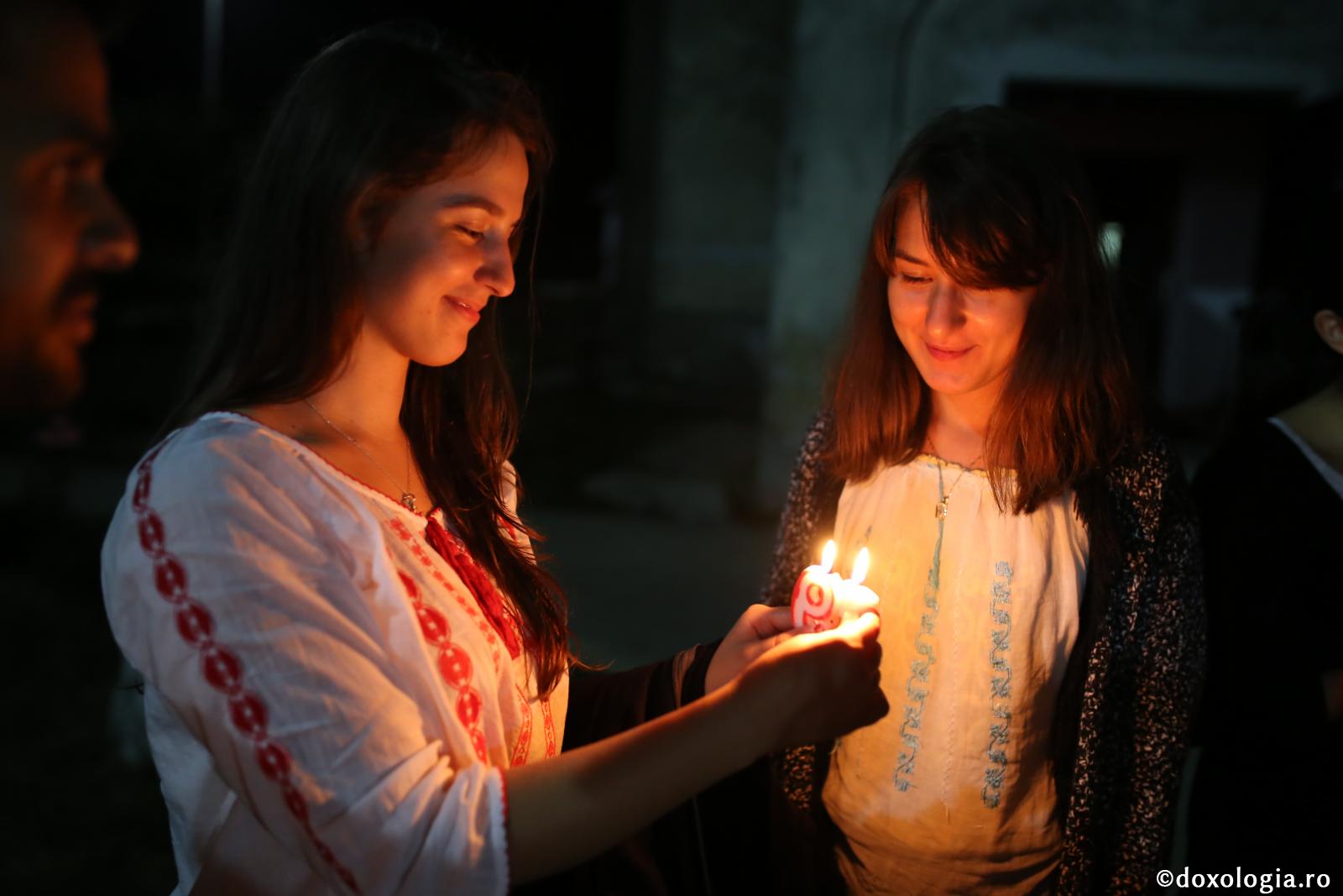 Cum putem trăi astăzi, noi tinerii, adevărata viaţă creştină?