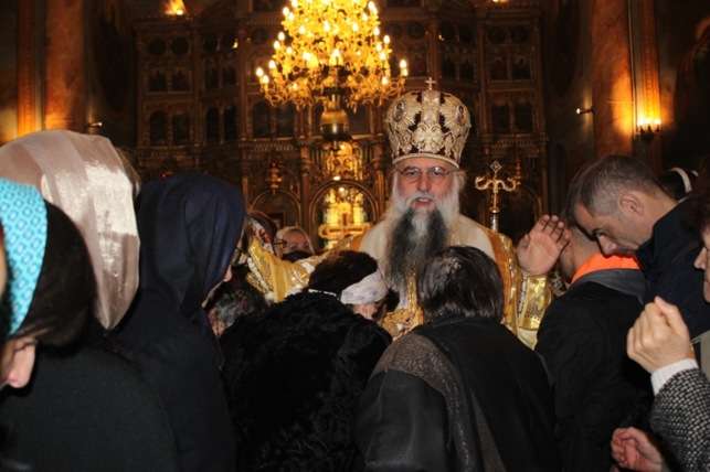 Slujire arhierească în prima zi din Postul Naşterii Domnului