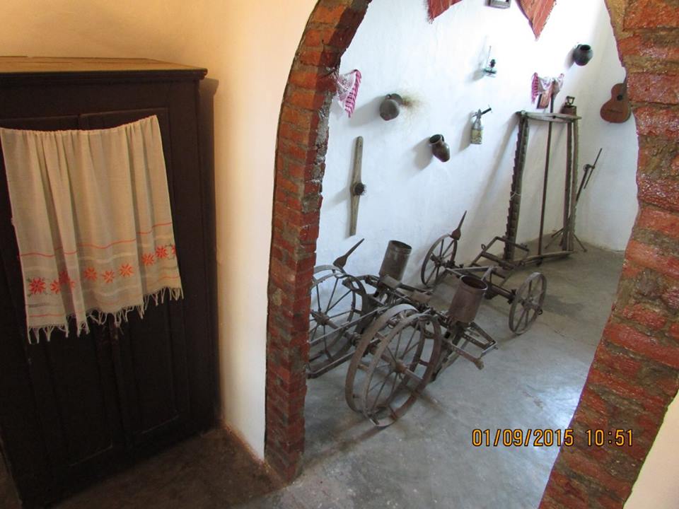 Elevii Şcolii din Călăraşi, în vizită la muzeul parohial din Pleșani