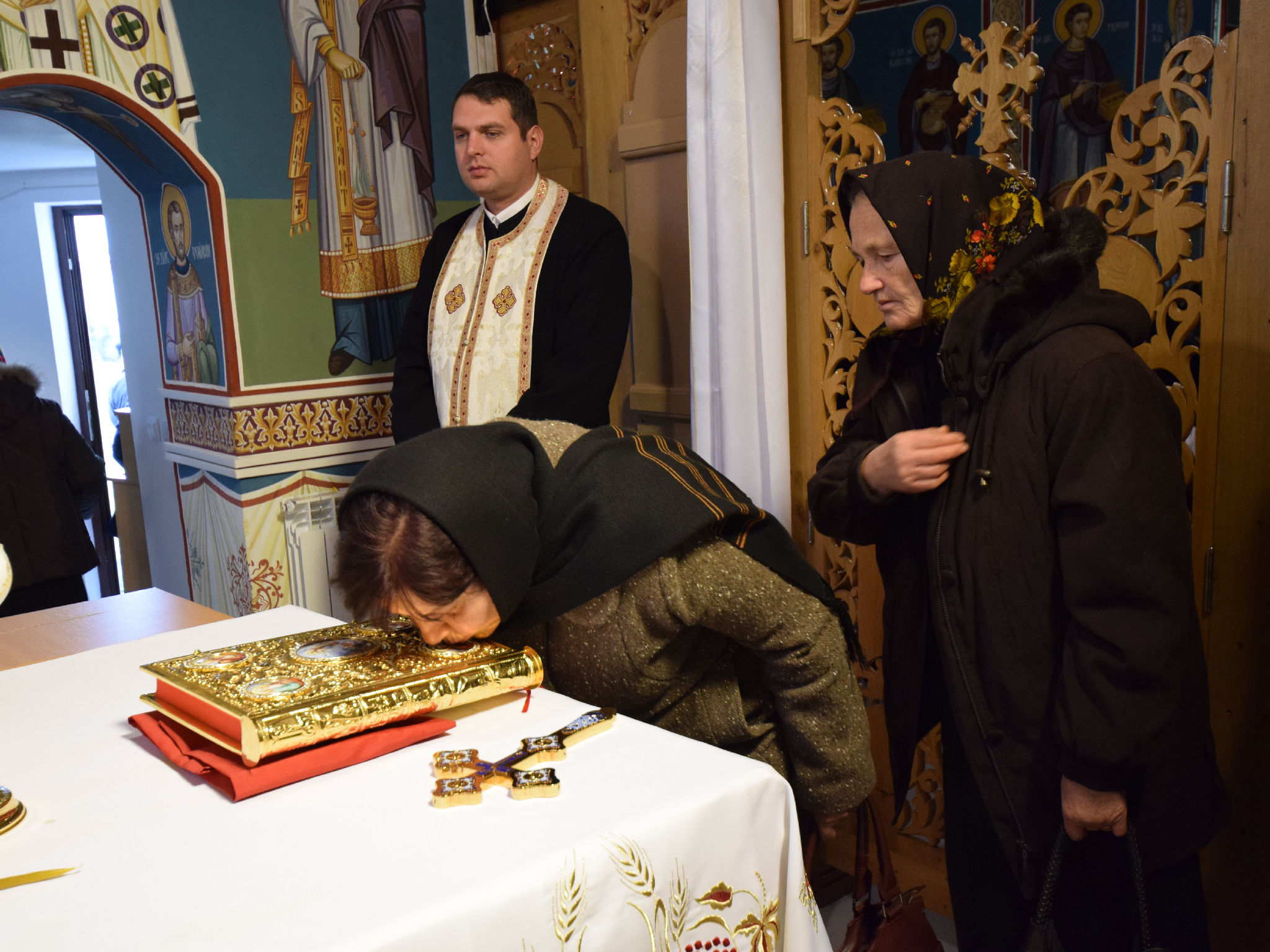 Foto: Tudorel Rusu Patriarhul Daniel, la Rădăuți: „Arătăm prin rugăciune şi pomenire că rugăciunea este iubirea mai tare decât moartea”