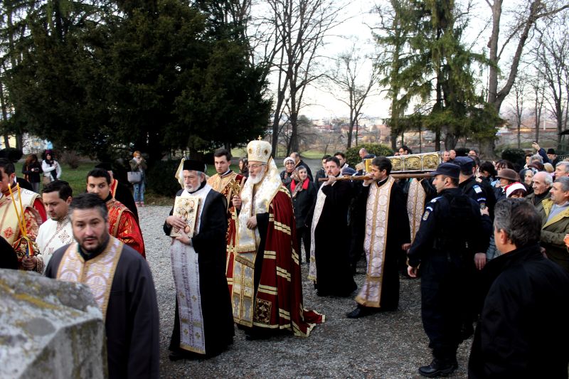 Prăznuirea Sfintei Mucenițe Filoteia la Catedrala arhiepiscopală din Curtea de Argeș Prăznuirea Sfintei Mucenițe Filoteia la Catedrala arhiepiscopală din Curtea de Argeș