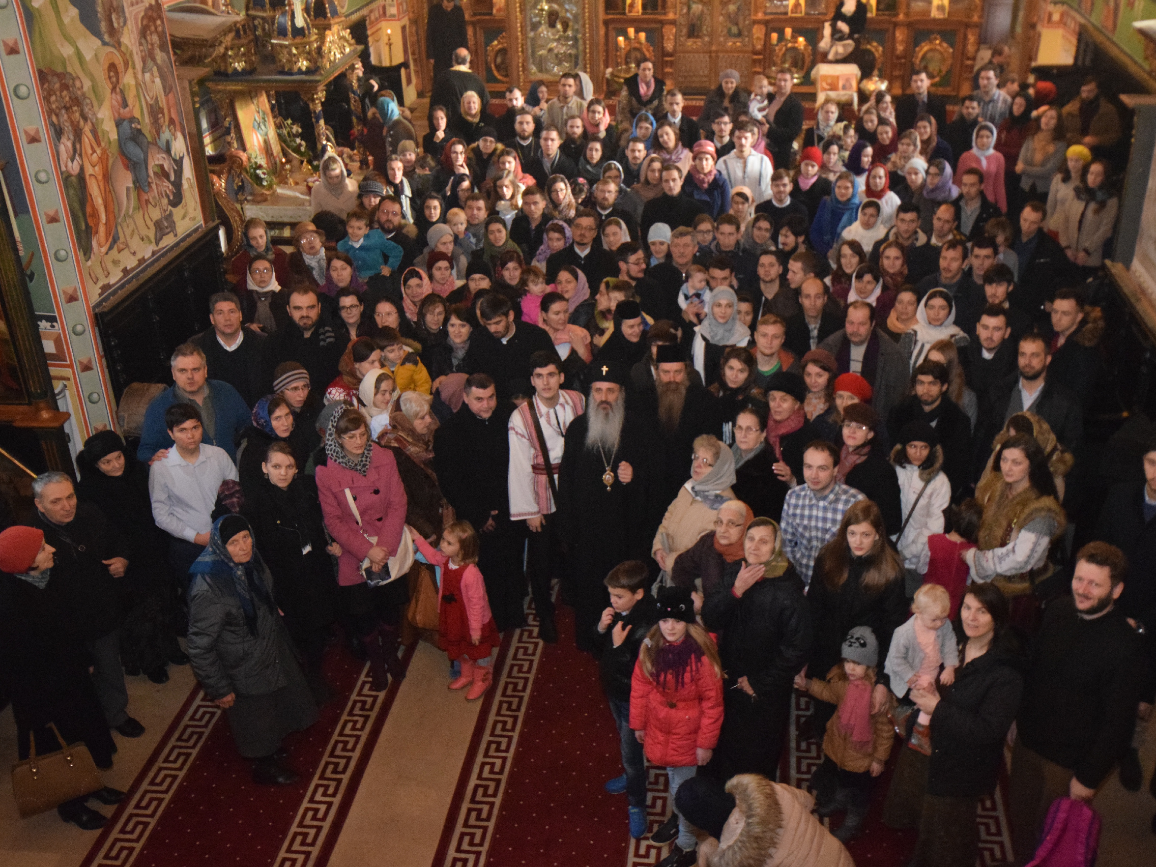 Foto: Tudorel Rusu Sfântă Liturghie arhierească, la împlinirea a 25 de ani de la înființarea ASCOR Iași