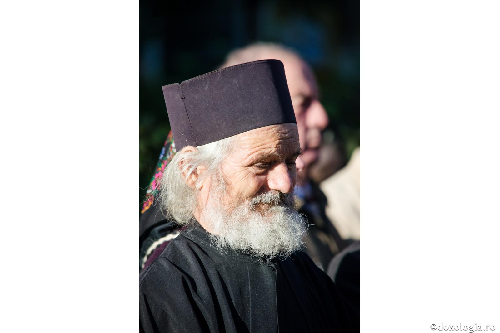 Ce vedem când nu ne mai vedem pe noi înşine