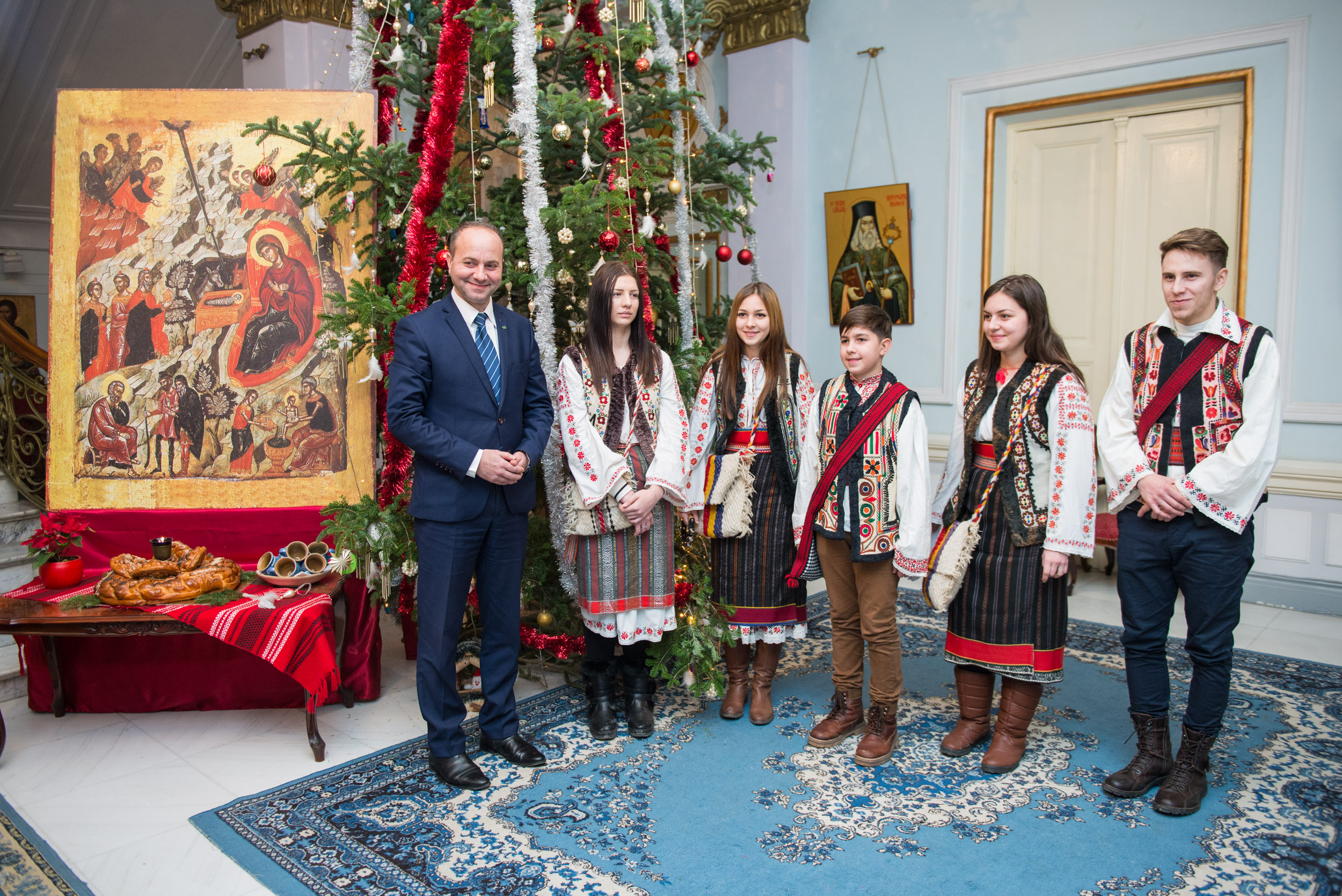 Colindători la Reședința Mitropolitană - Centrul de Prevenire, Evaluare şi Consiliere Antidrog al Judeţului Iaşi