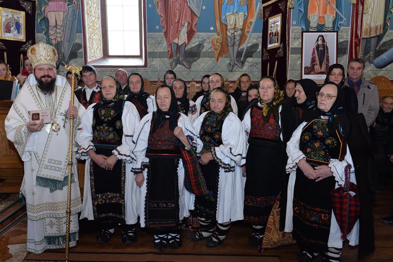 Lansarea CD-ului de colinde „Sus la Slava ceriului”, la poalele Munților Țibleș Lansarea CD-ului de colinde „Sus la Slava ceriului”, la poalele Munților Țibleș