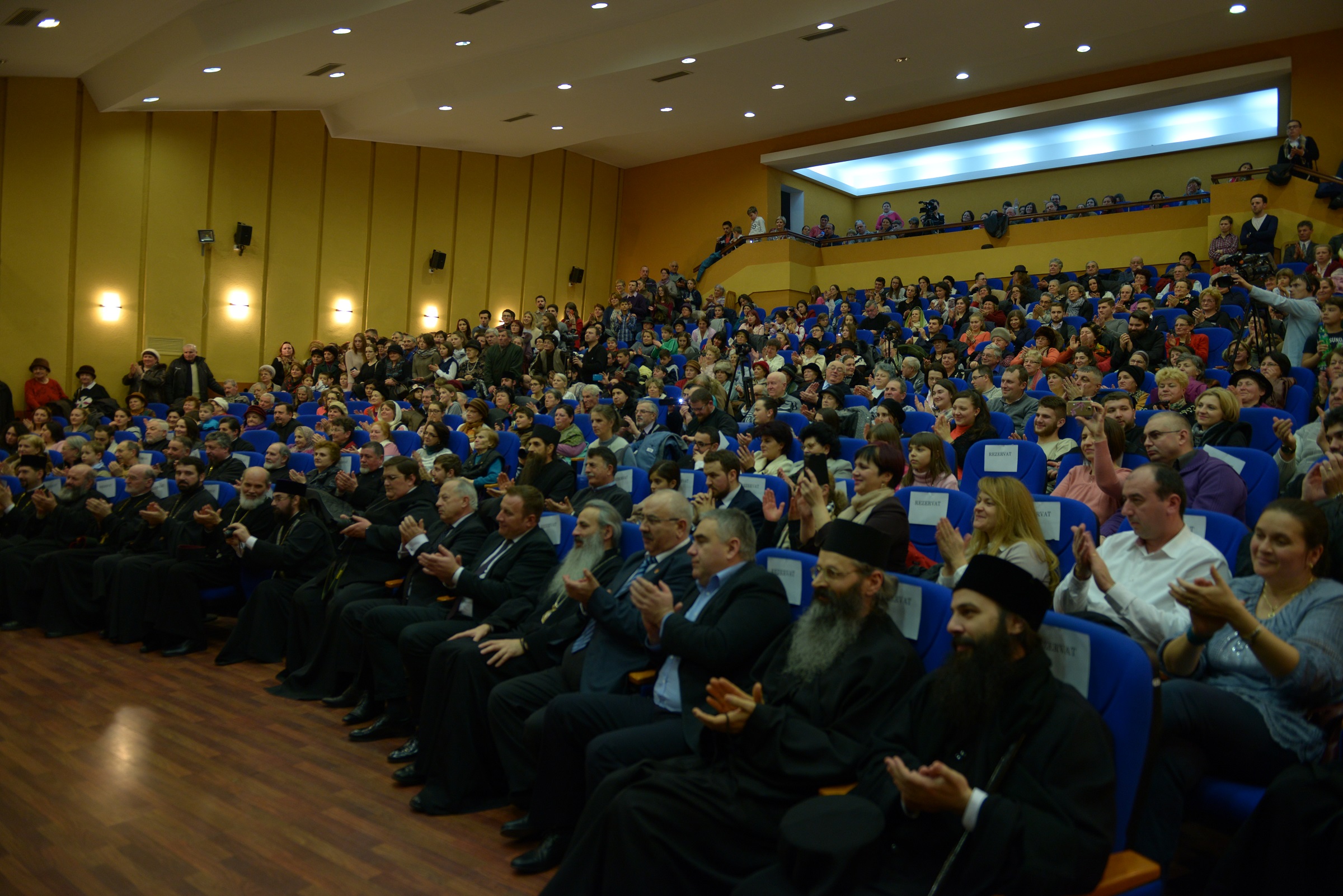 IPS Mitropolit Teofan: „Peștera din Betleem reprezintă familia autentică”