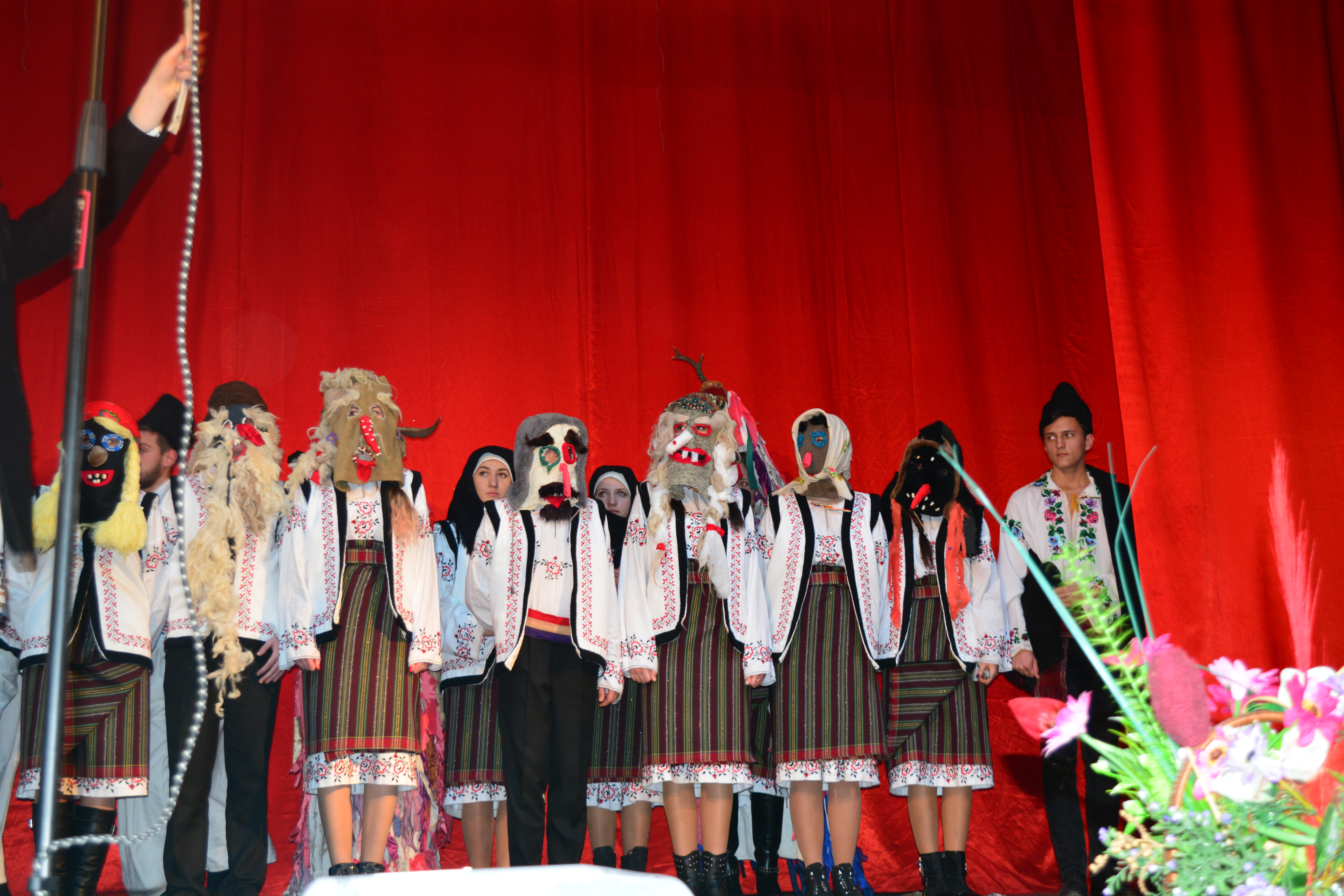 Concert caritabil realizat de elevii Seminarului Teologic Liceal „Sf. Ioan Iacob” Dorohoi