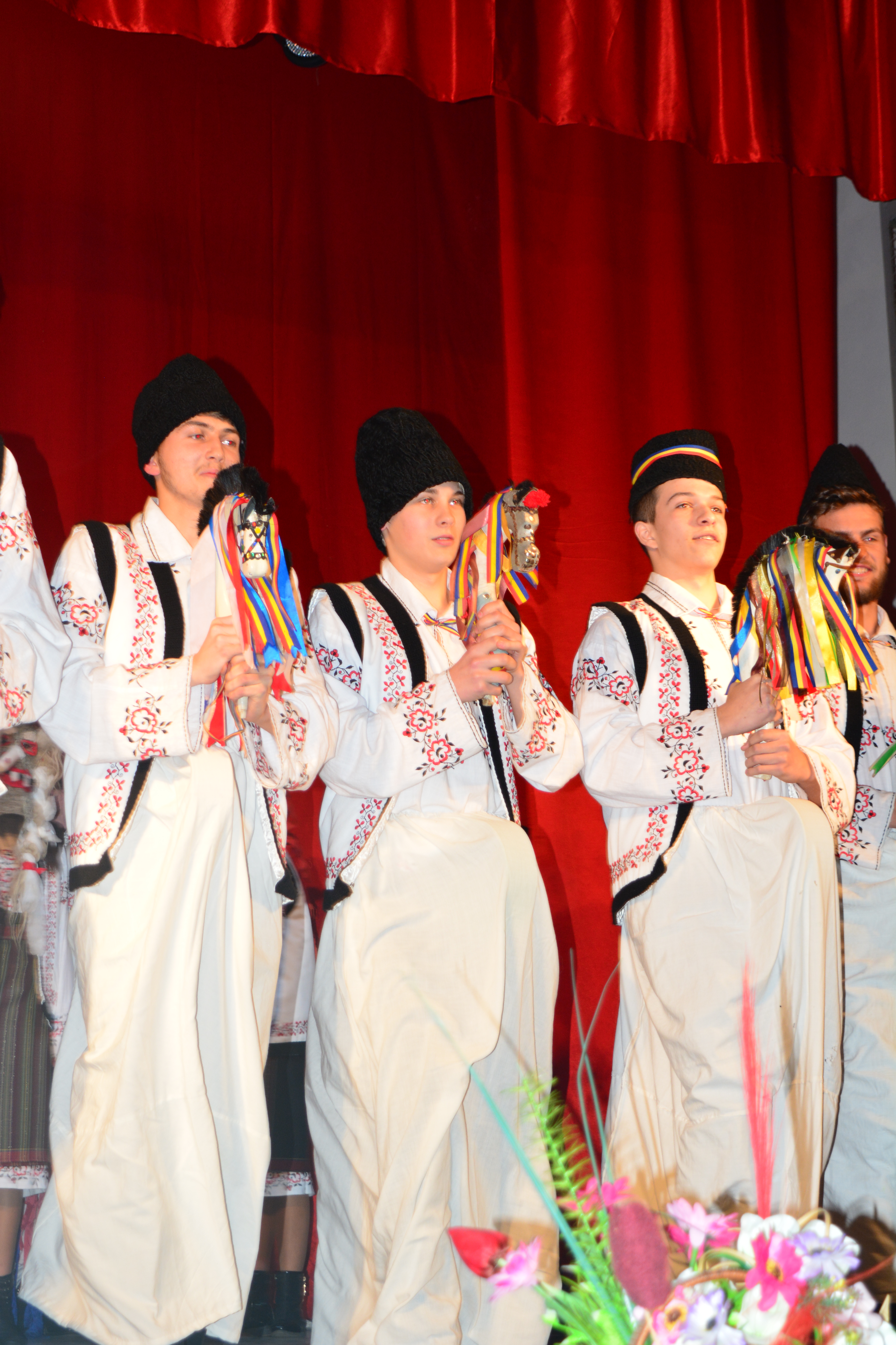 Concert caritabil realizat de elevii Seminarului Teologic Liceal „Sf. Ioan Iacob” Dorohoi