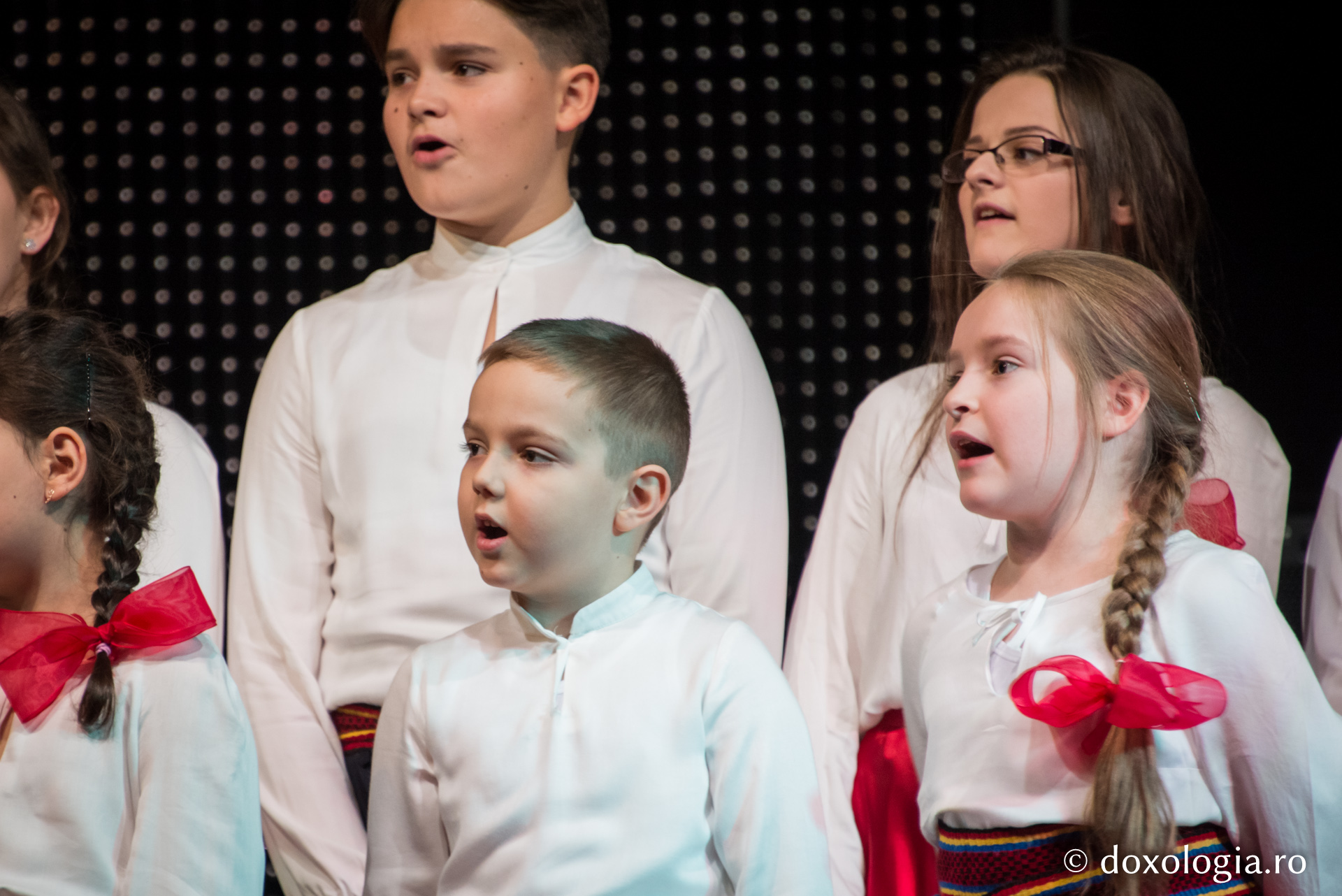 „Poveste din Viflaim” spusă de Paula Seling la Iași