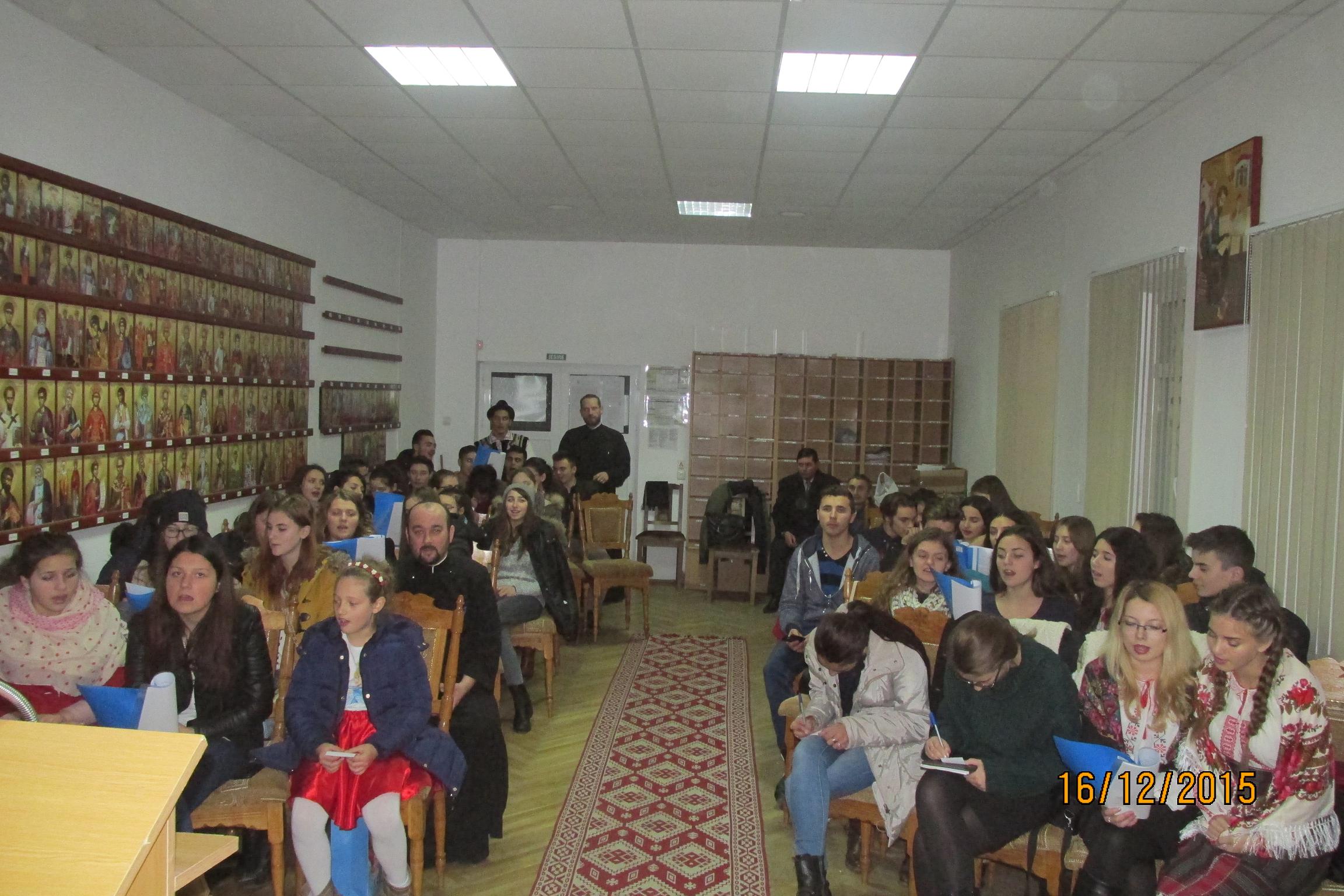 Conferinţă la Hârlău despre bucuriile şi încercările tinerilor