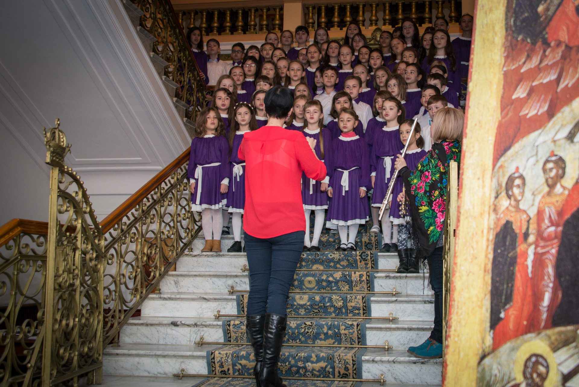 Colindători la Reședința Mitropolitană - Corul de copii al TVR Iași