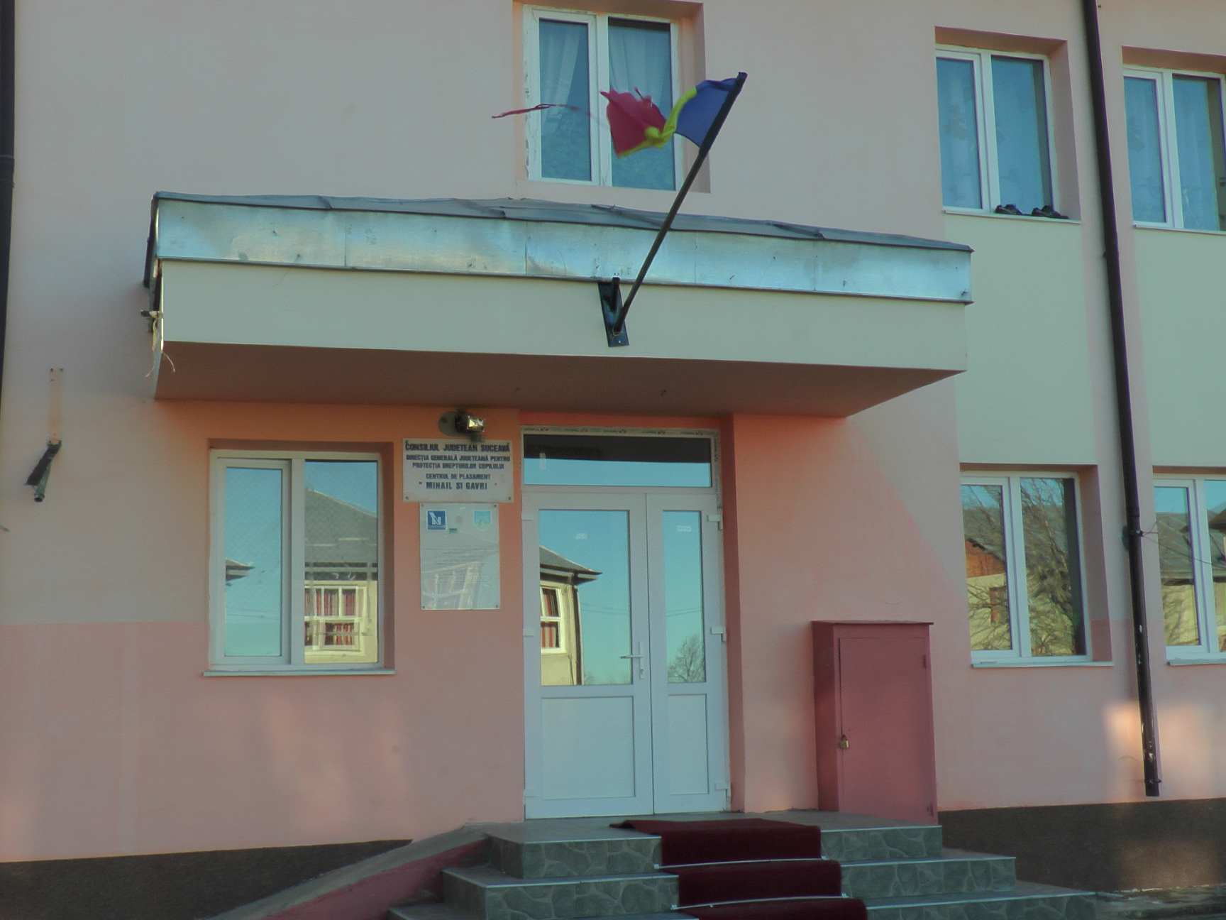 Daruri din partea Arhiepiscopiei Sucevei pentru copiii Centrului de plasament Solca