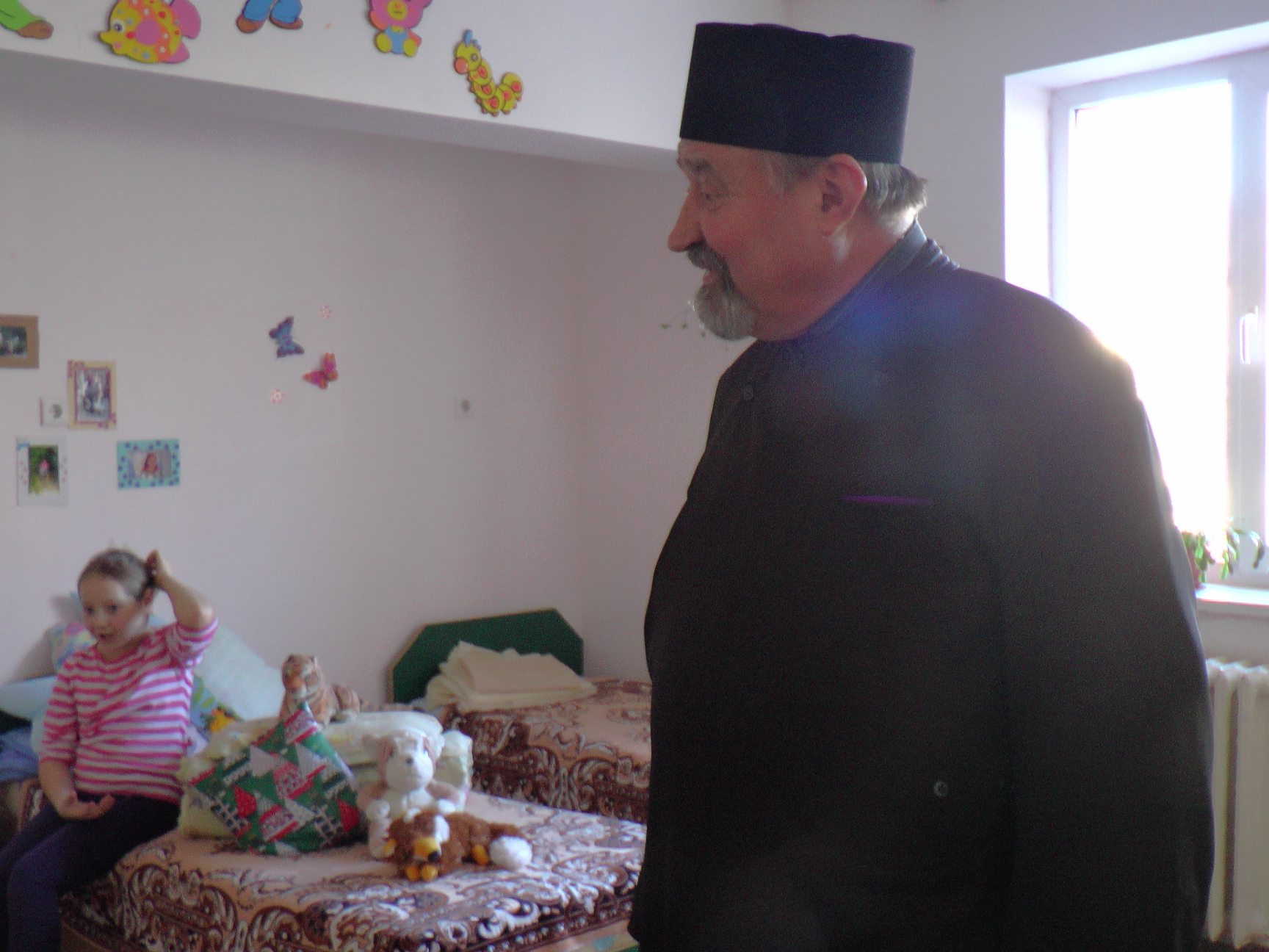 Daruri din partea Arhiepiscopiei Sucevei pentru copiii Centrului de plasament Solca