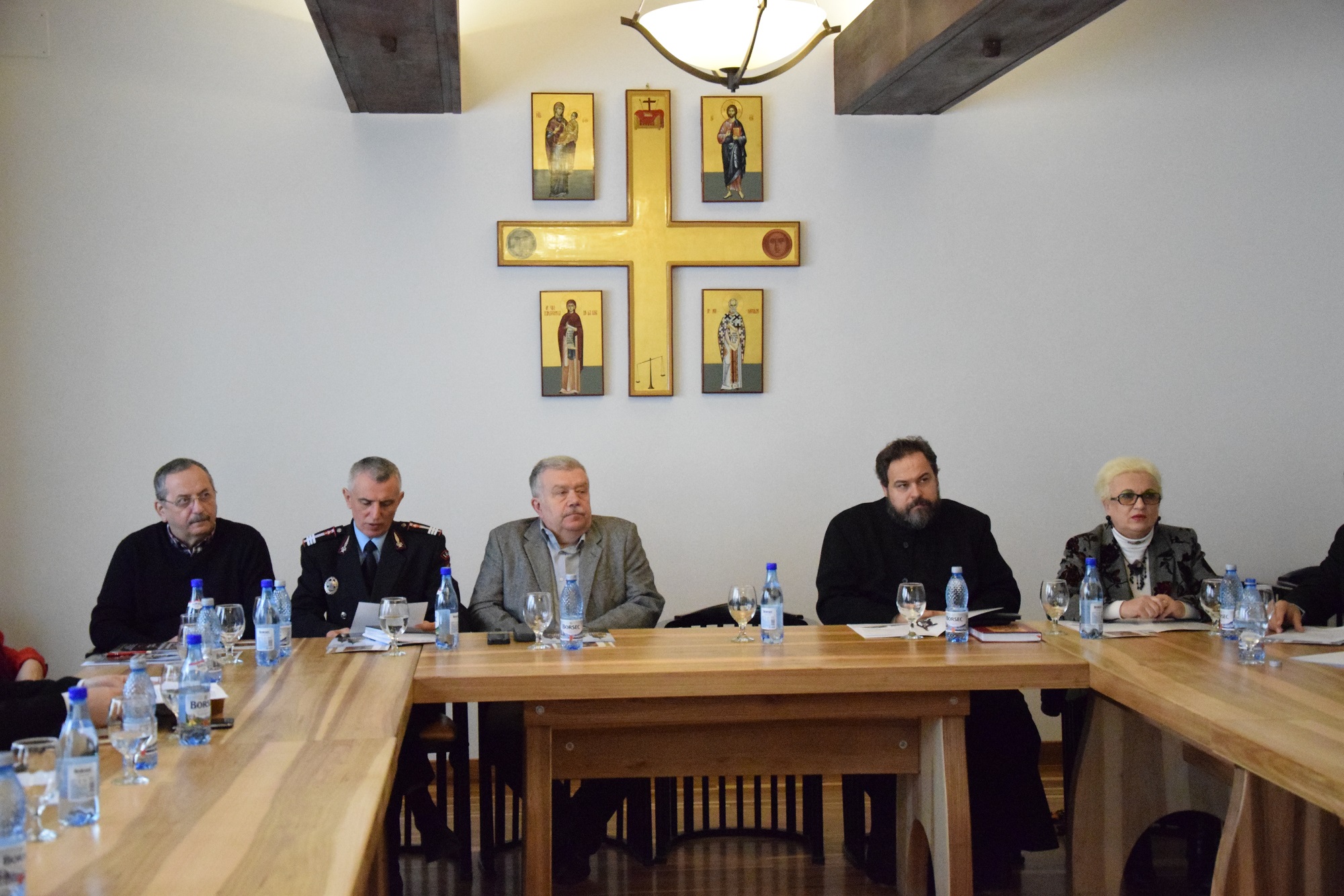 Dezbatere despre securitatea locașurilor de cult din Arhiepiscopia Iașilor