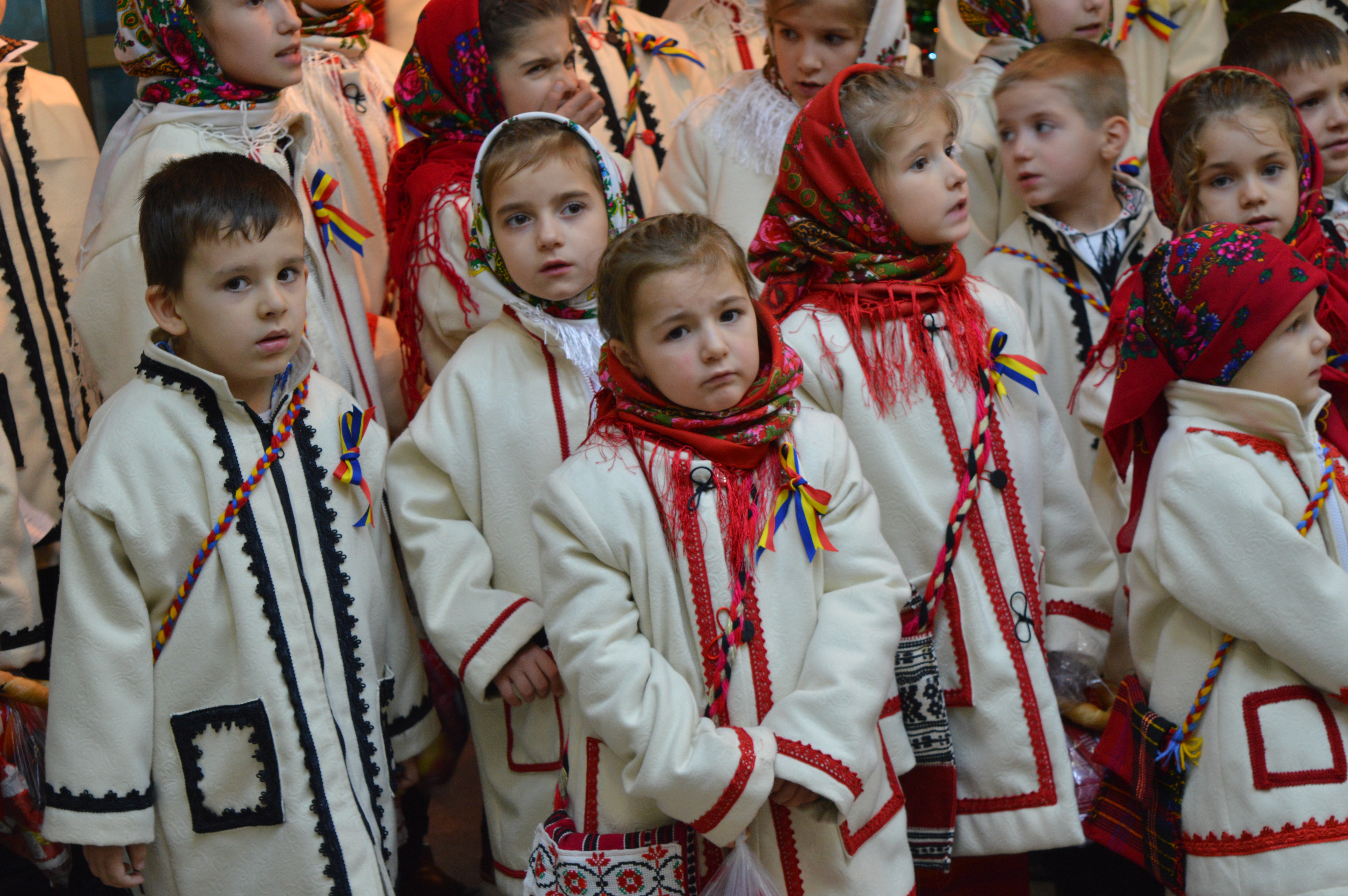 Colindători la Policlinica Providența