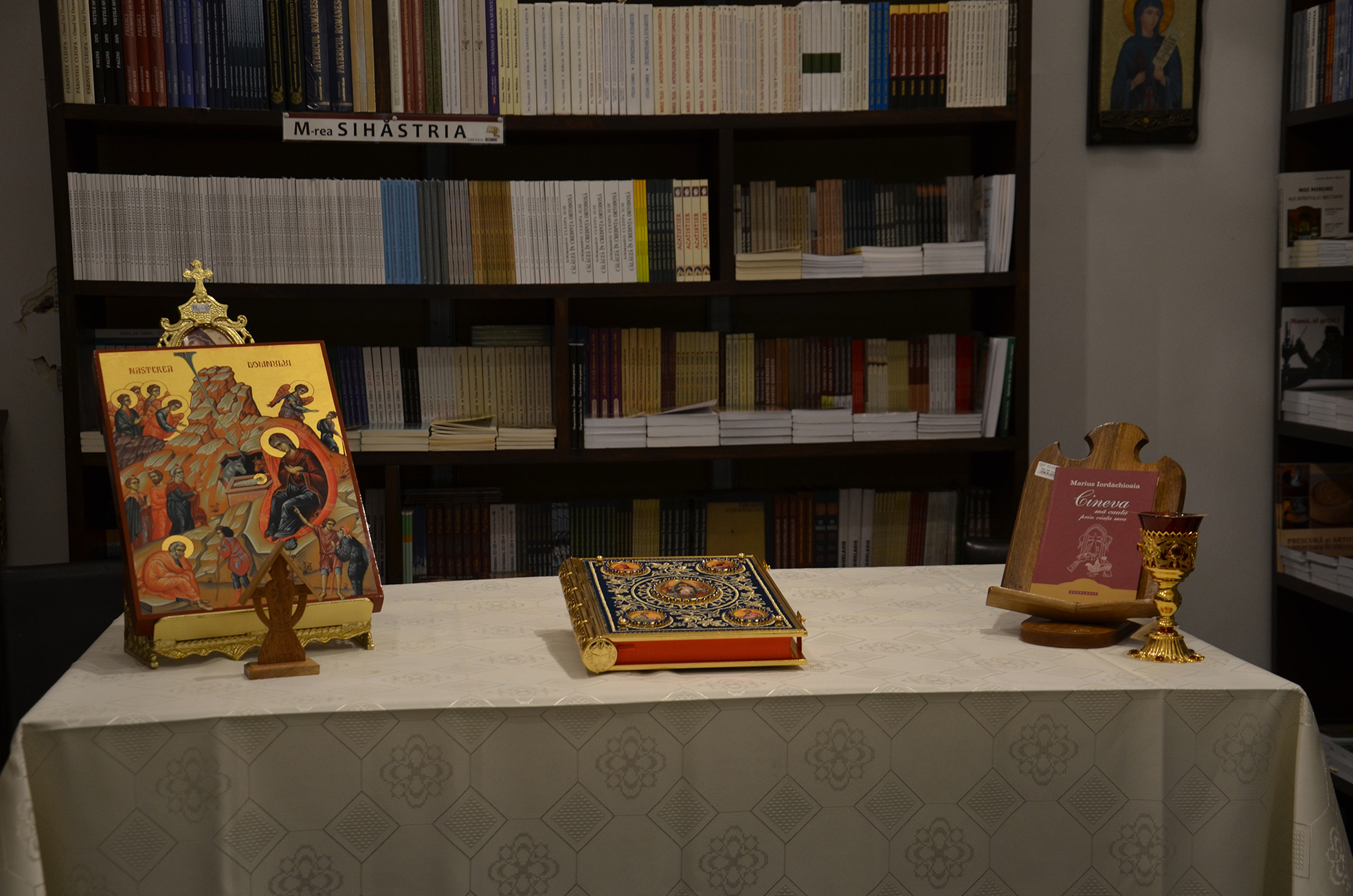 Seara de poezie creştină cu tema „Poeţi români în căutarea lui Dumnezeu“