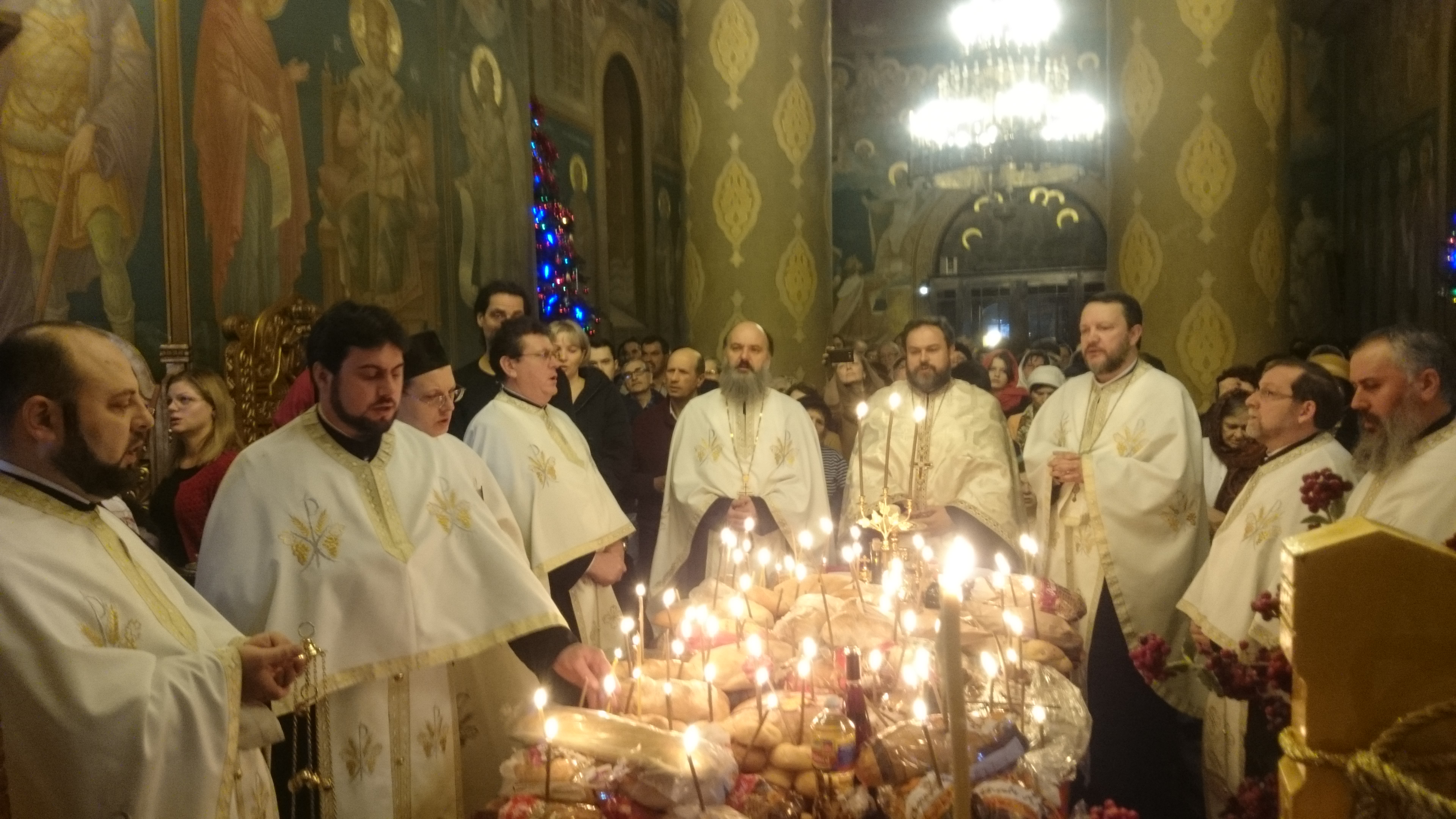 Hram la Paraclisul Mitropolitan Sfântul Nicolae Domnesc din Iași