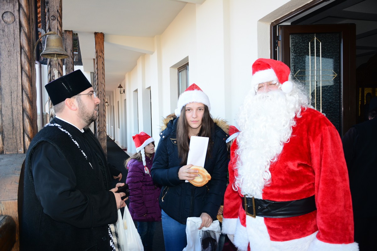 Clipe de bucurie în dealul Hadâmbului Clipe de bucurie în dealul Hadâmbului
