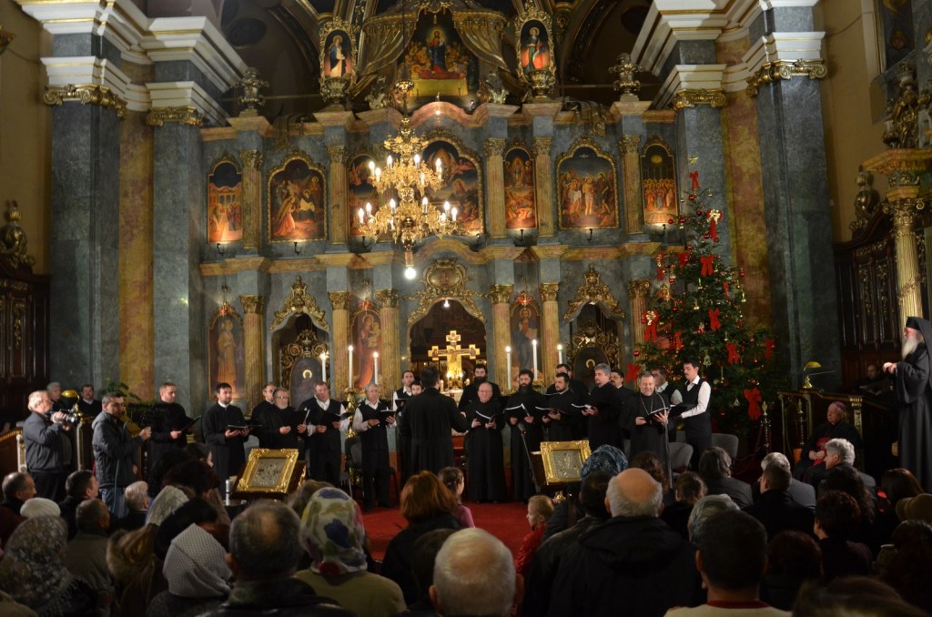 Concert de colinde și binecuvântare arhierească la Lugoj Concert de colinde și binecuvântare arhierească la Lugoj