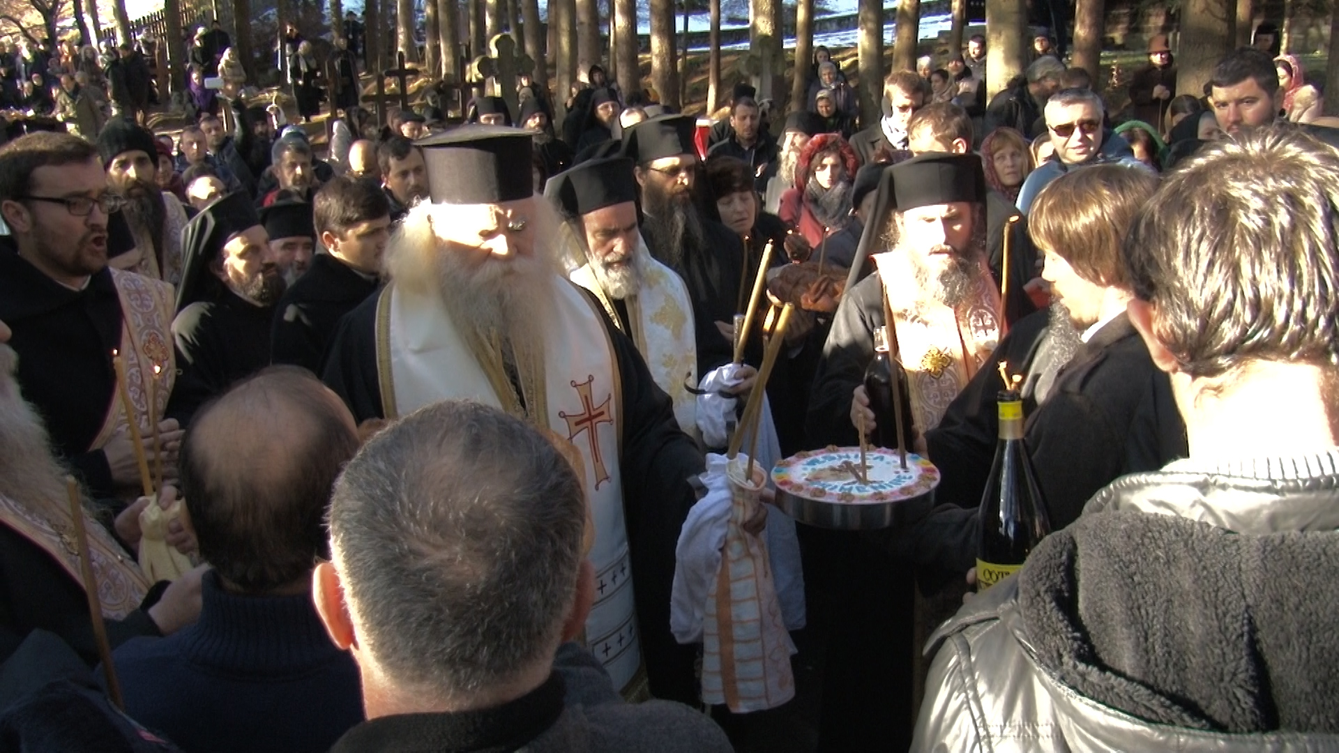 Slujbă de pomenire la mănăstirea Sihastria - Neamț