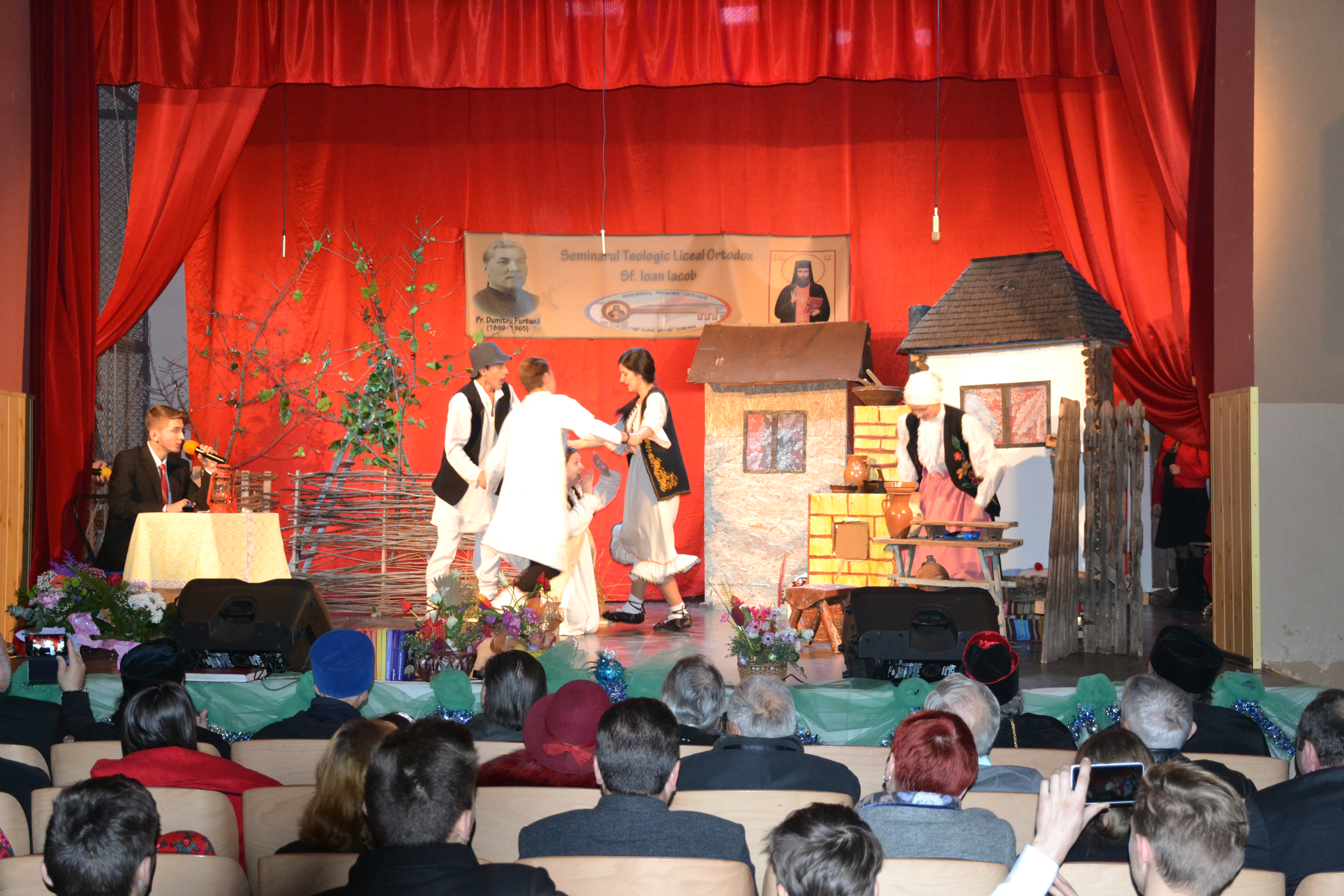 Foto: Lucian Ducan Lansarea operei integrale a părintelui prof. dr. Dumitru Furtună, la Seminarul Teologic din Dorohoi