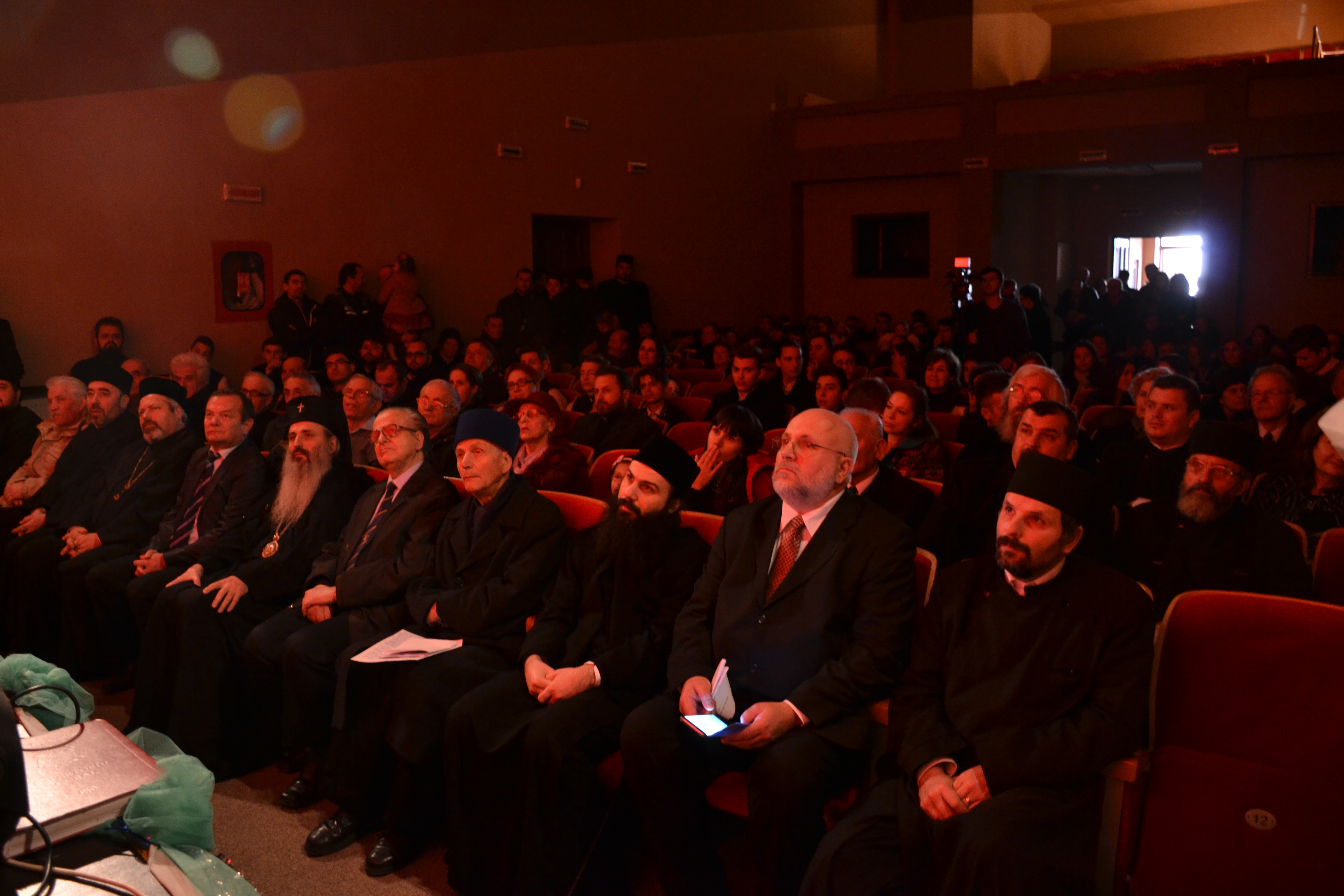 Foto: Lucian Ducan Lansarea operei integrale a părintelui prof. dr. Dumitru Furtună, la Seminarul Teologic din Dorohoi