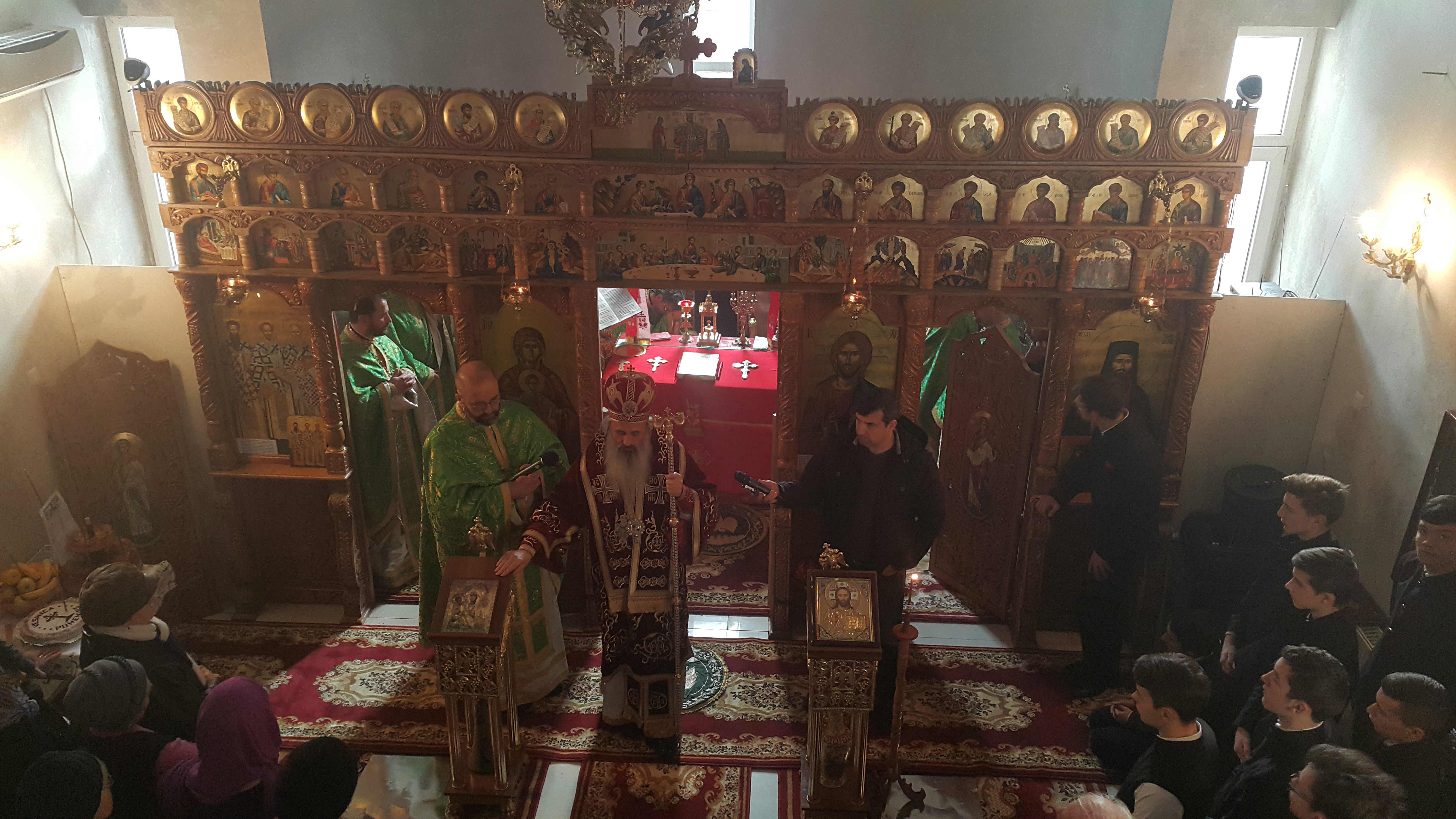 Lansarea operei integrale a părintelui prof. dr. Dumitru Furtună, la Seminarul Teologic din Dorohoi Lansarea operei integrale a părintelui prof. dr. Dumitru Furtună, la Seminarul Teologic din Dorohoi