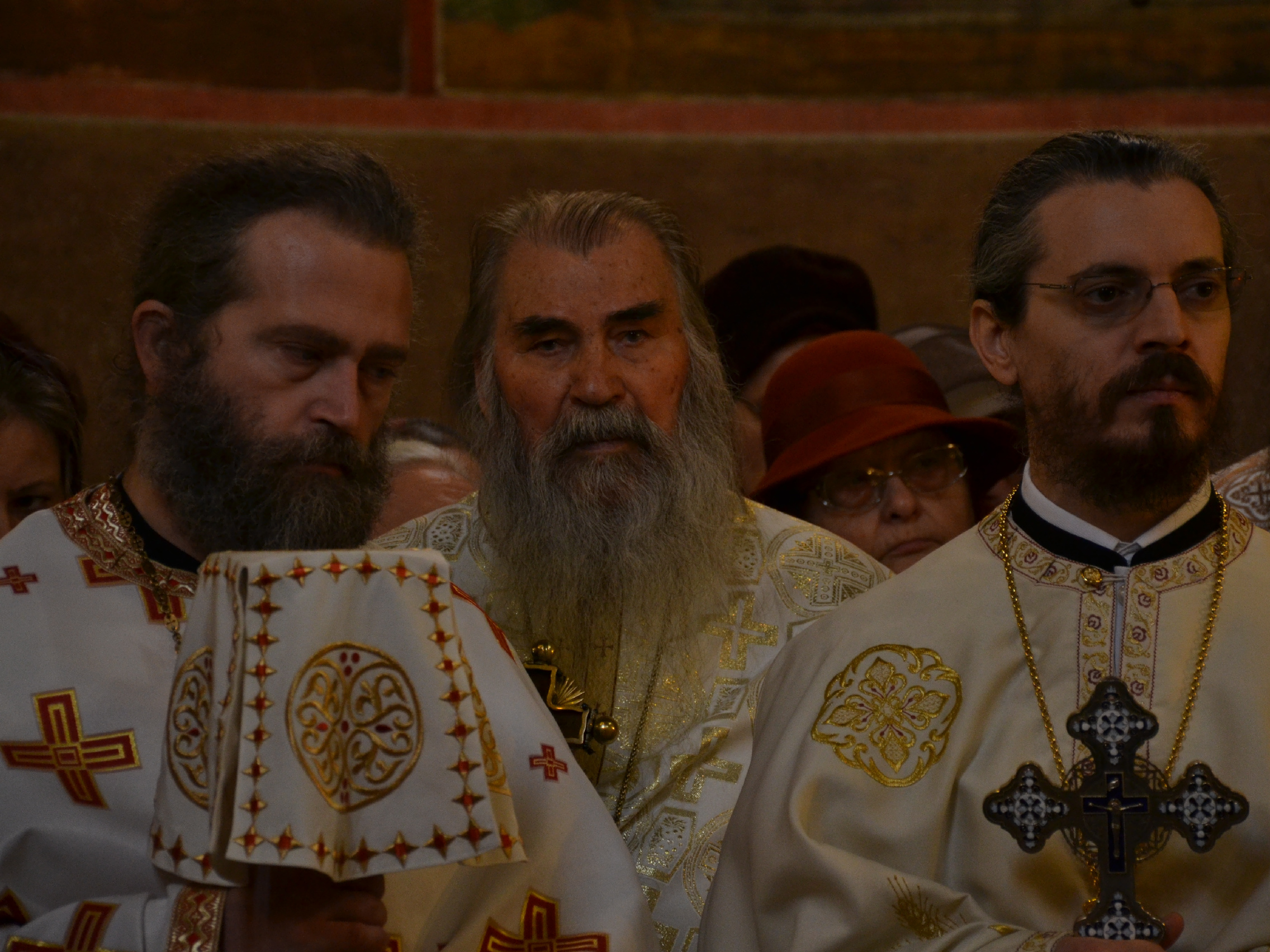 IPS Mitropolit Teofan a slujit Sfânta Liturghie la Mănăstirea Golia