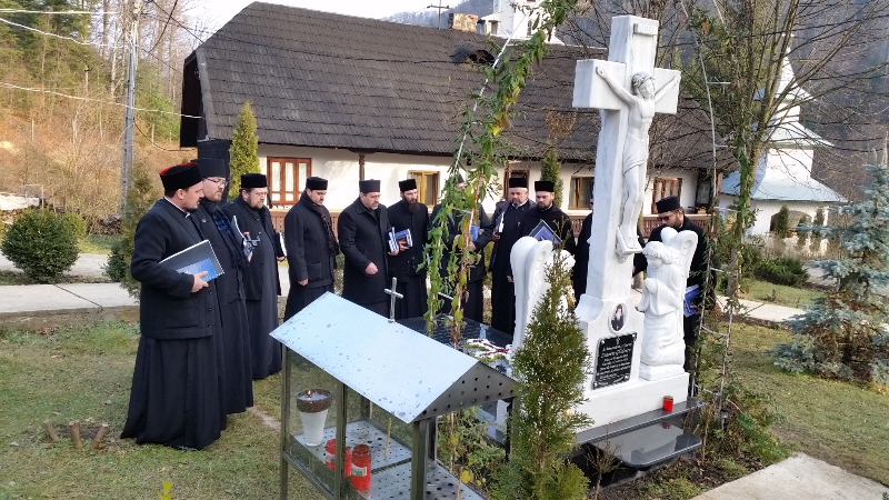 Corala preoțească a Protopopiatului Iași III a cântat „colindul sfânt și bun”