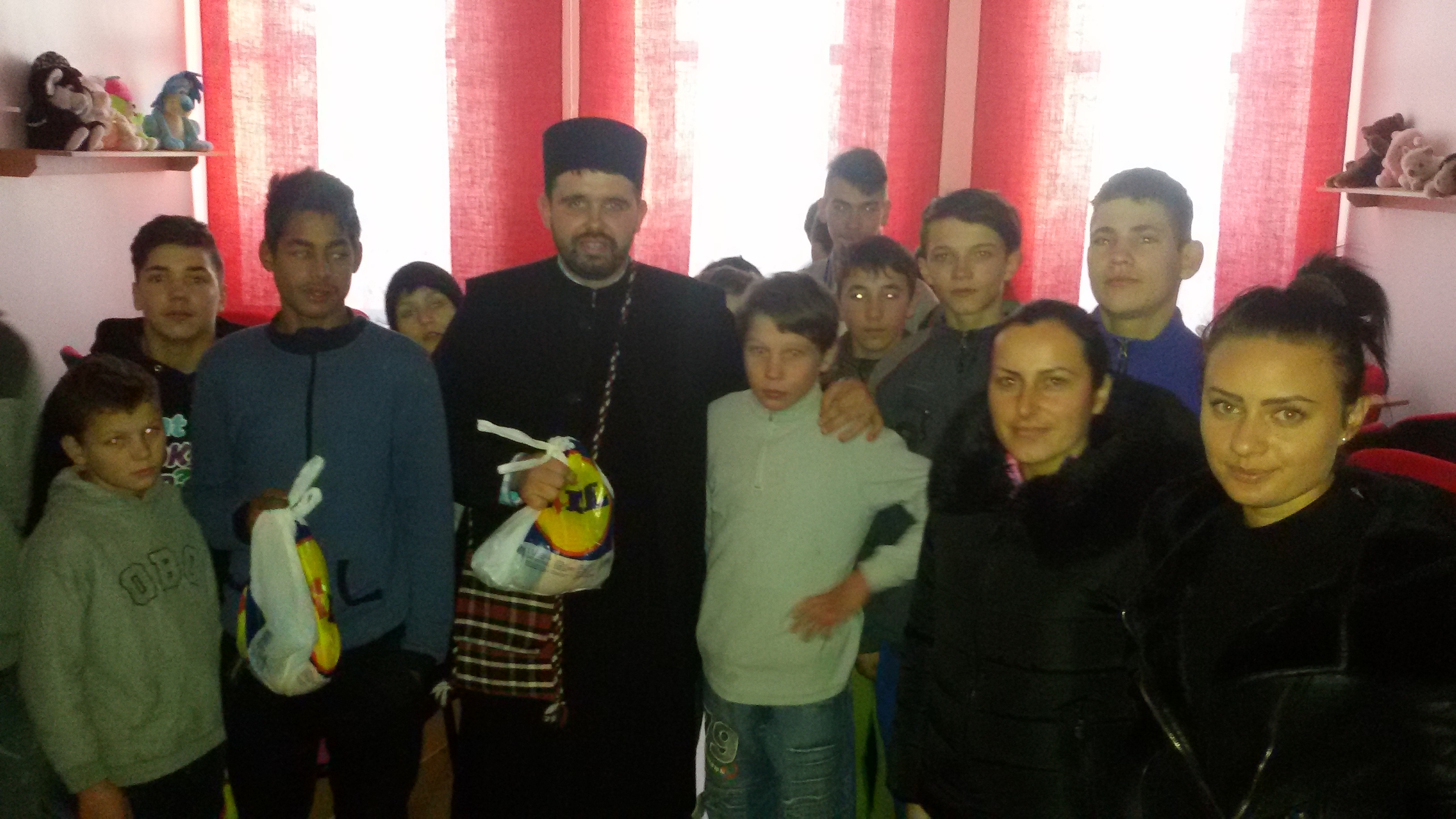 Proiectul „Plantăm fapte bune”, în Parohia Chișcăreni