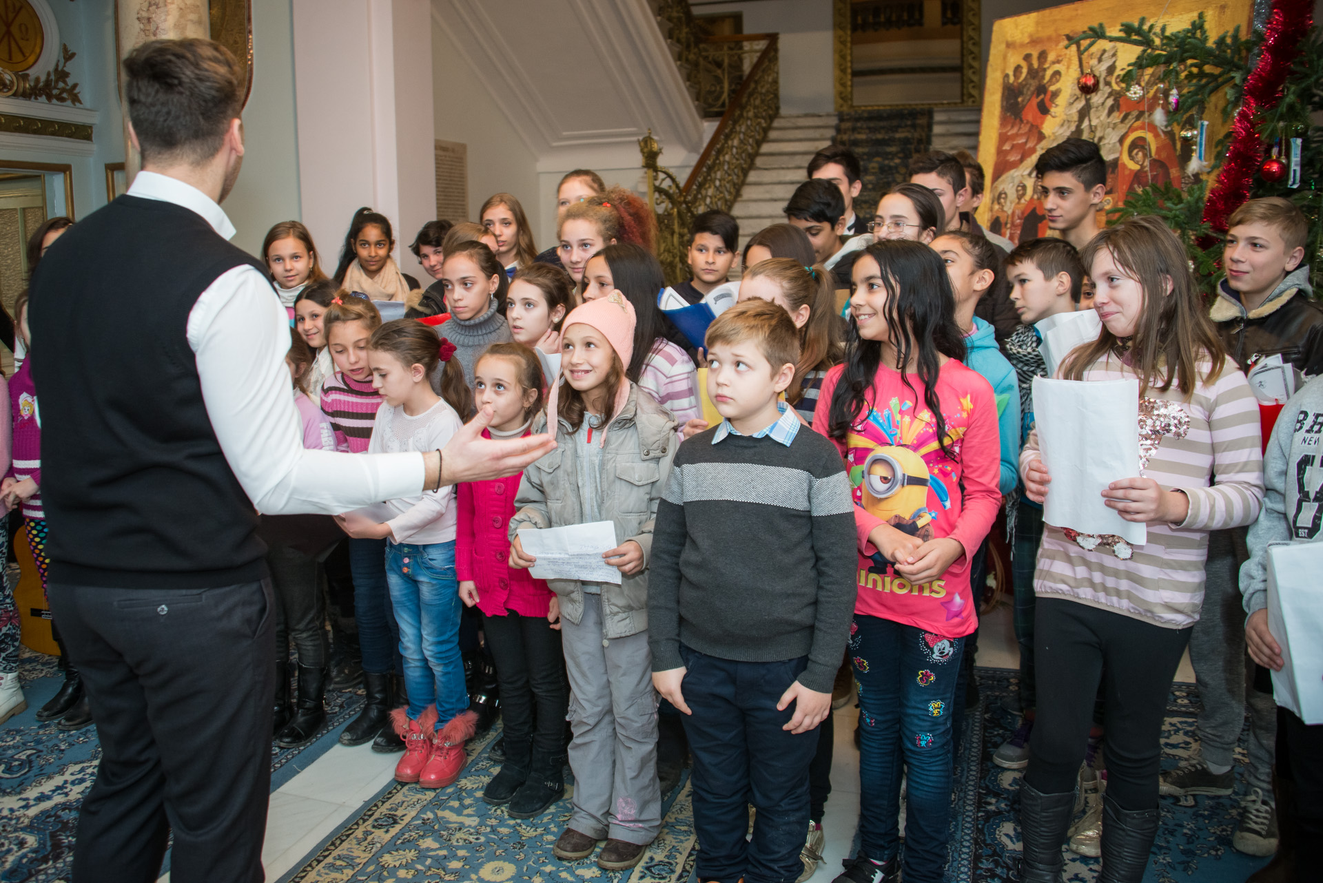 Colindători la Reședința Mitropolitană - Parohia Poitiers