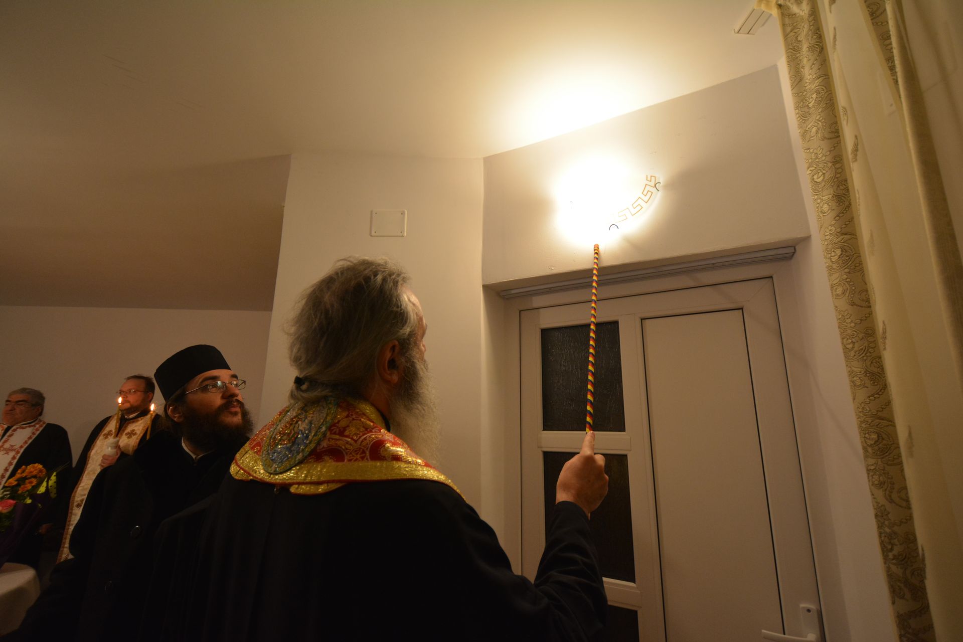 Foto: Bogdan Zamfirescu Sfințire de casă parohială la Tătăruși