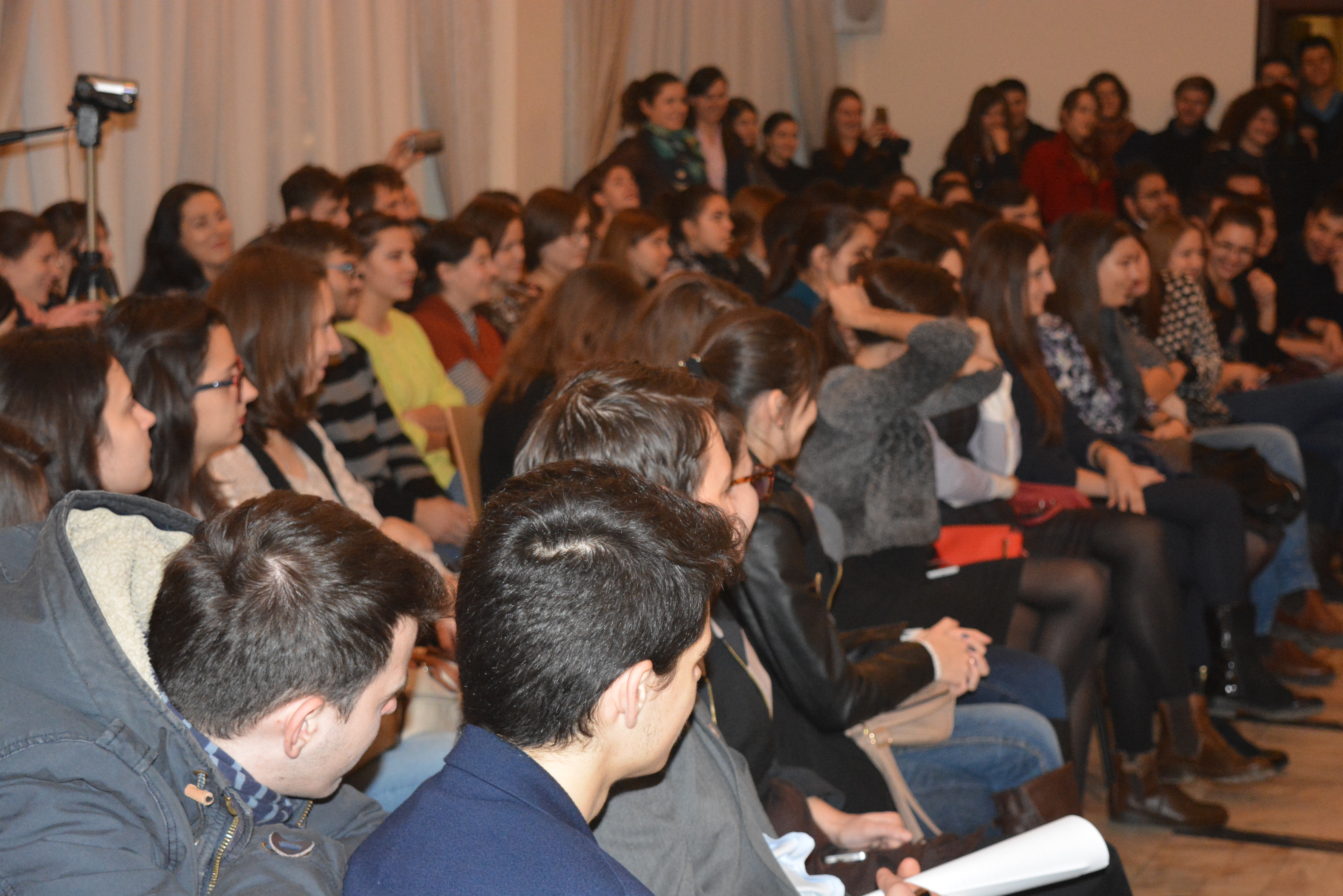 Public numeros, la „Seară la Colegiu”