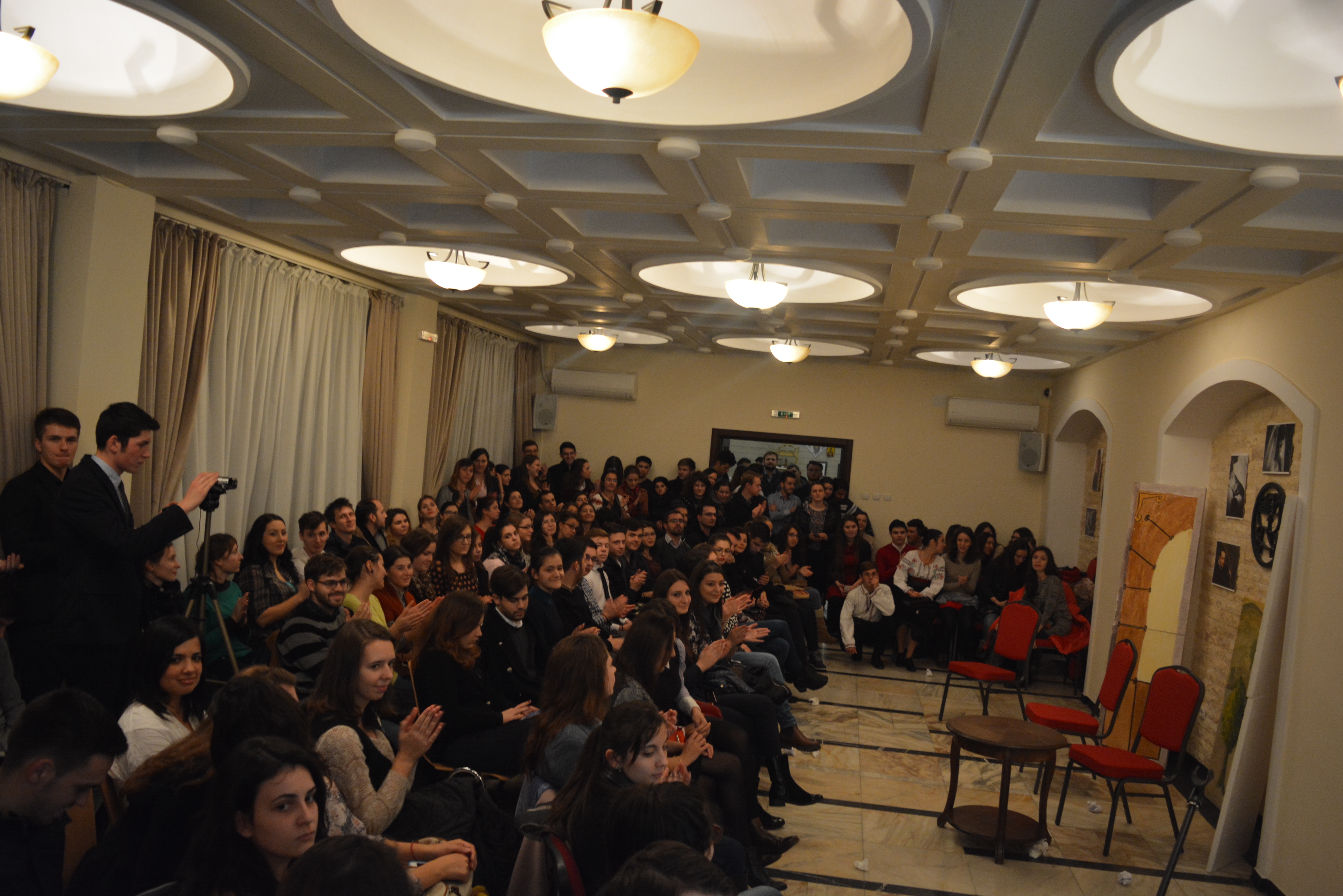 Public numeros, la „Seară la Colegiu”