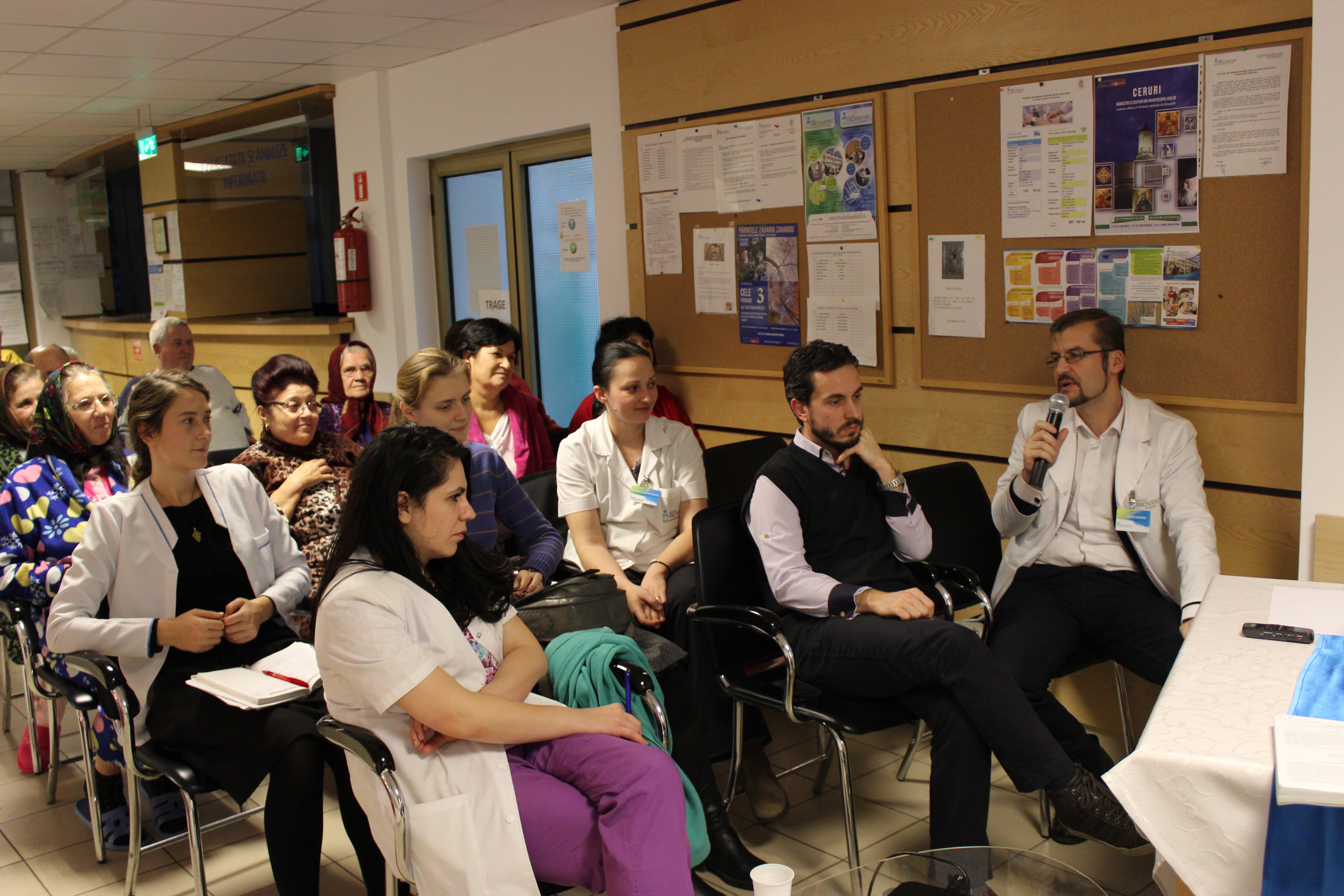 Foto: Roxana Pașalău „Exerciții de vindecare”, la Spitalul Providența