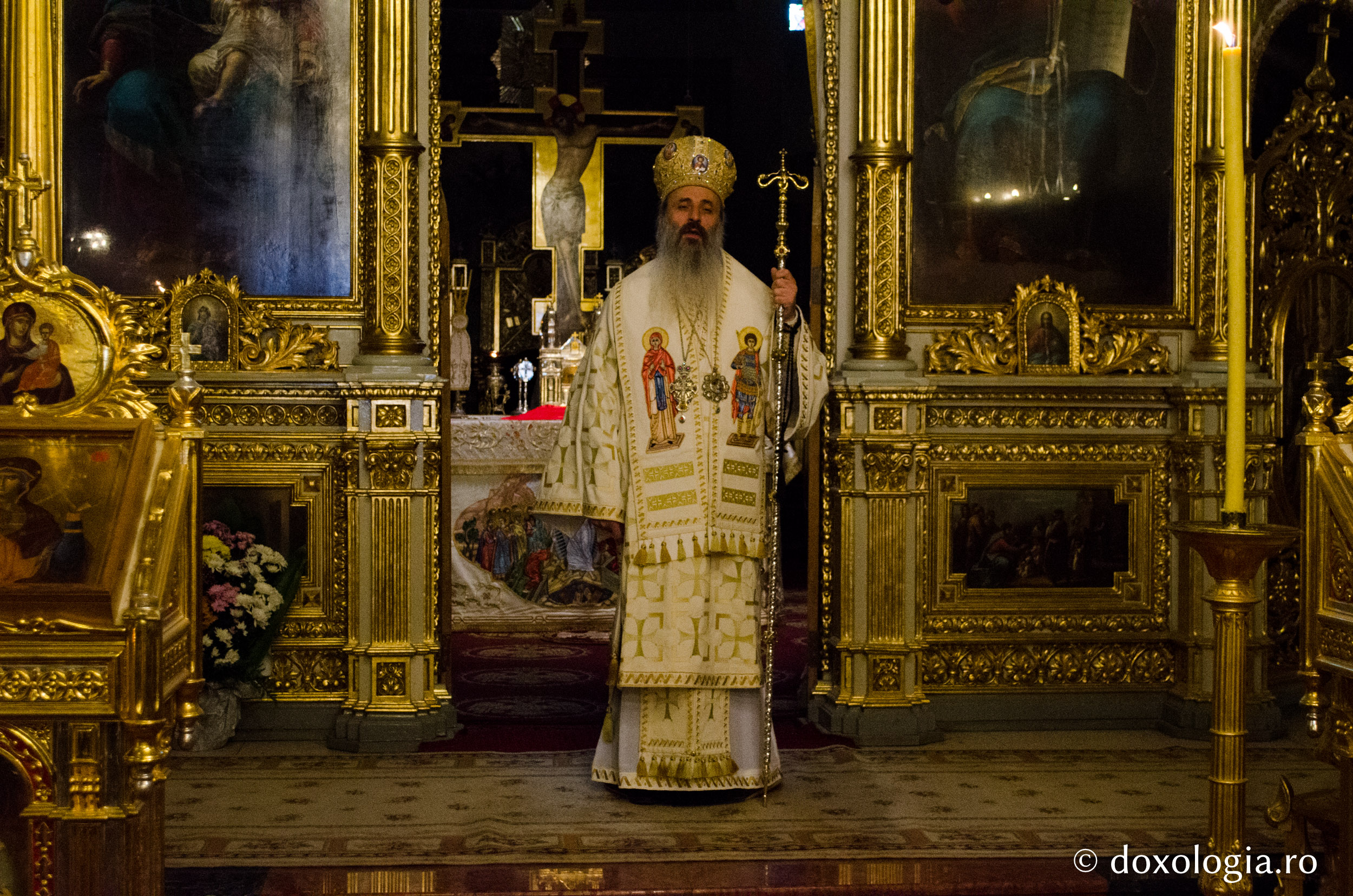 Foto: Constantin Comici Nașterea Domnului, sărbătorită la Iași prin Liturghie arhierească