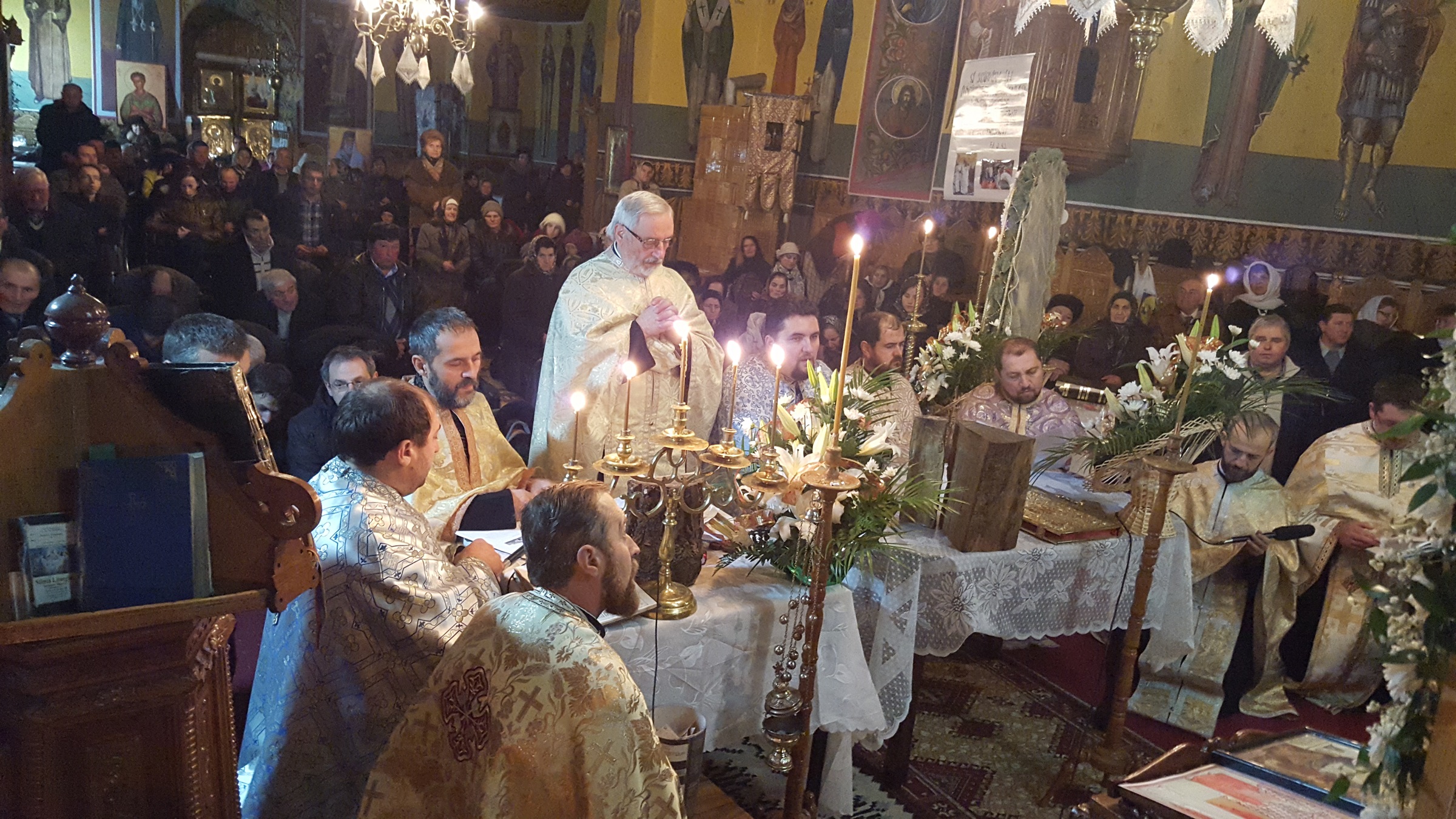 Slujbe oficiate în sobor, în parohia Filioara