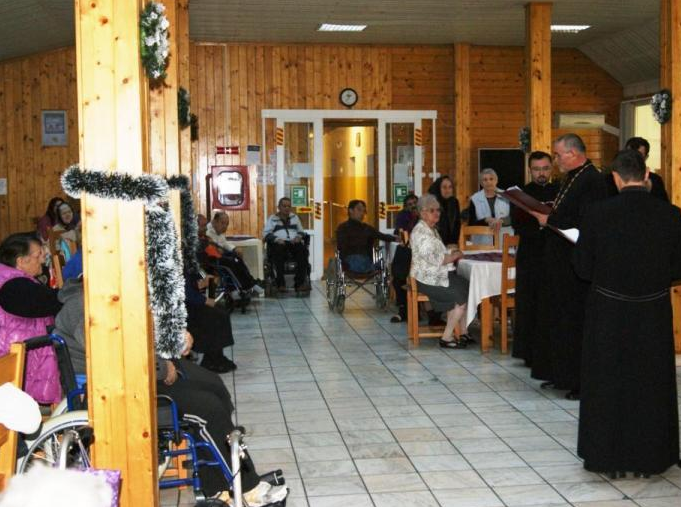 Colinde pentru persoanele vârstnice, la Reșița