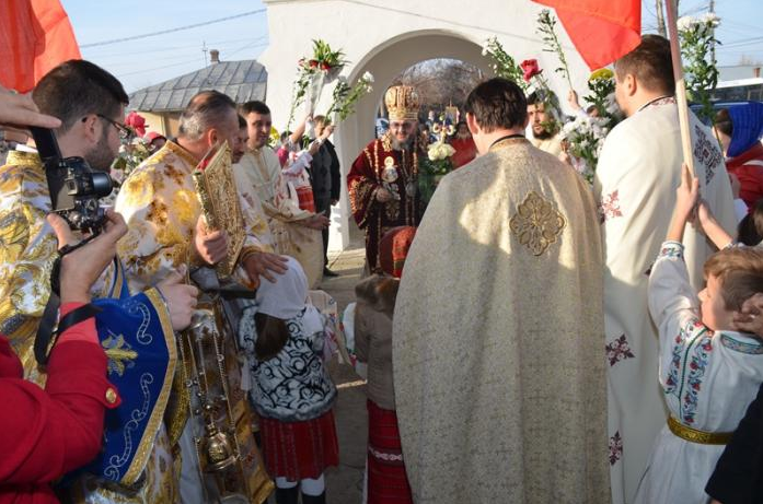 Slujire arhierească la parohia Obedeni, Protopopiatul Herești