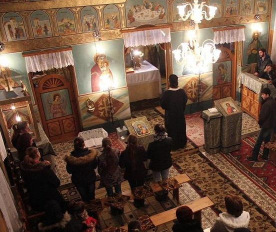 Misiunea tinerilor teologi în Parohia „Sat Bătrân”