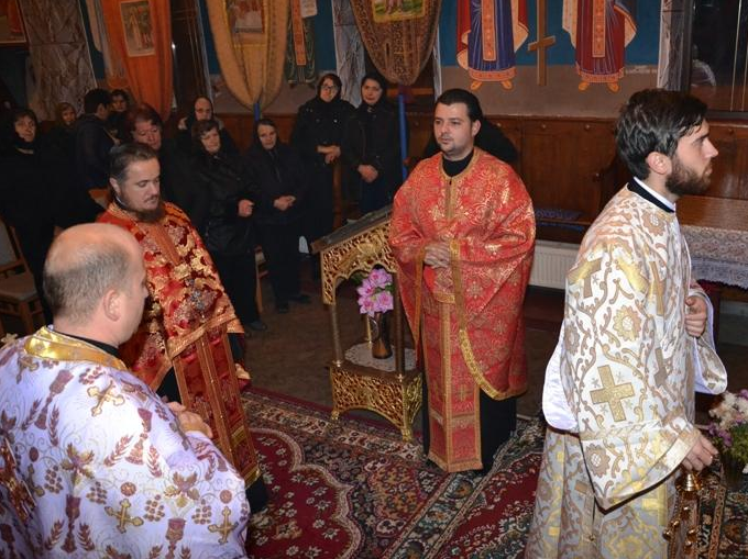 Seară duhovnicească în Parohia Moldoviţa