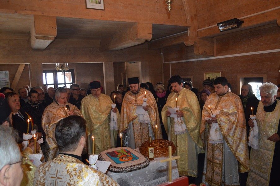 Rugăciuni în cinstea Sfântului Eftimie cel Mare, la Cireşoaia Rugăciuni în cinstea Sfântului Eftimie cel Mare, la Cireşoaia