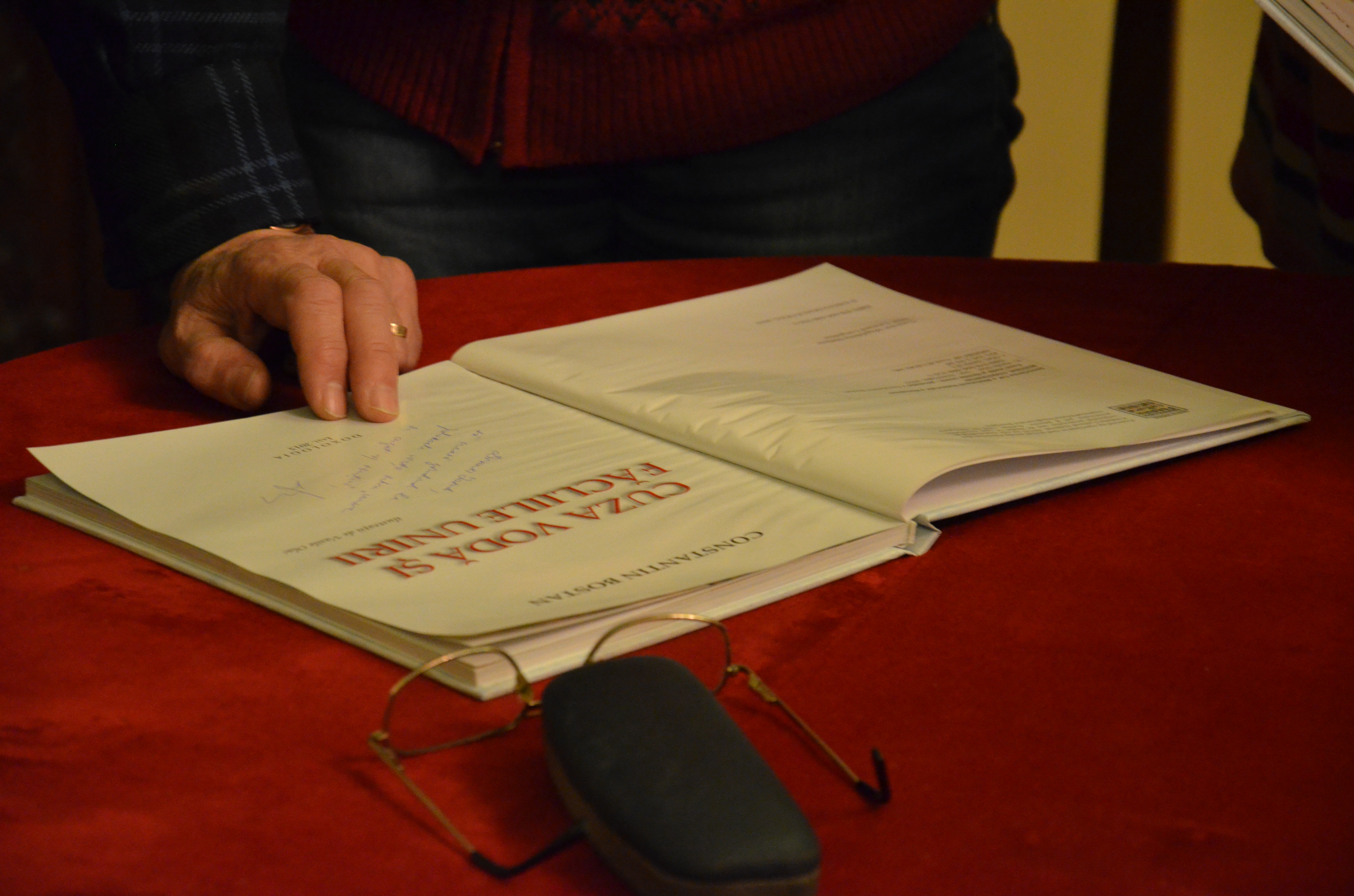 Foto: Ioana Stoian Eveniment deosebit la Muzeul Unirii din Iași: lansarea cărții pentru copii „Cuza Vodă și făcliile Unirii”